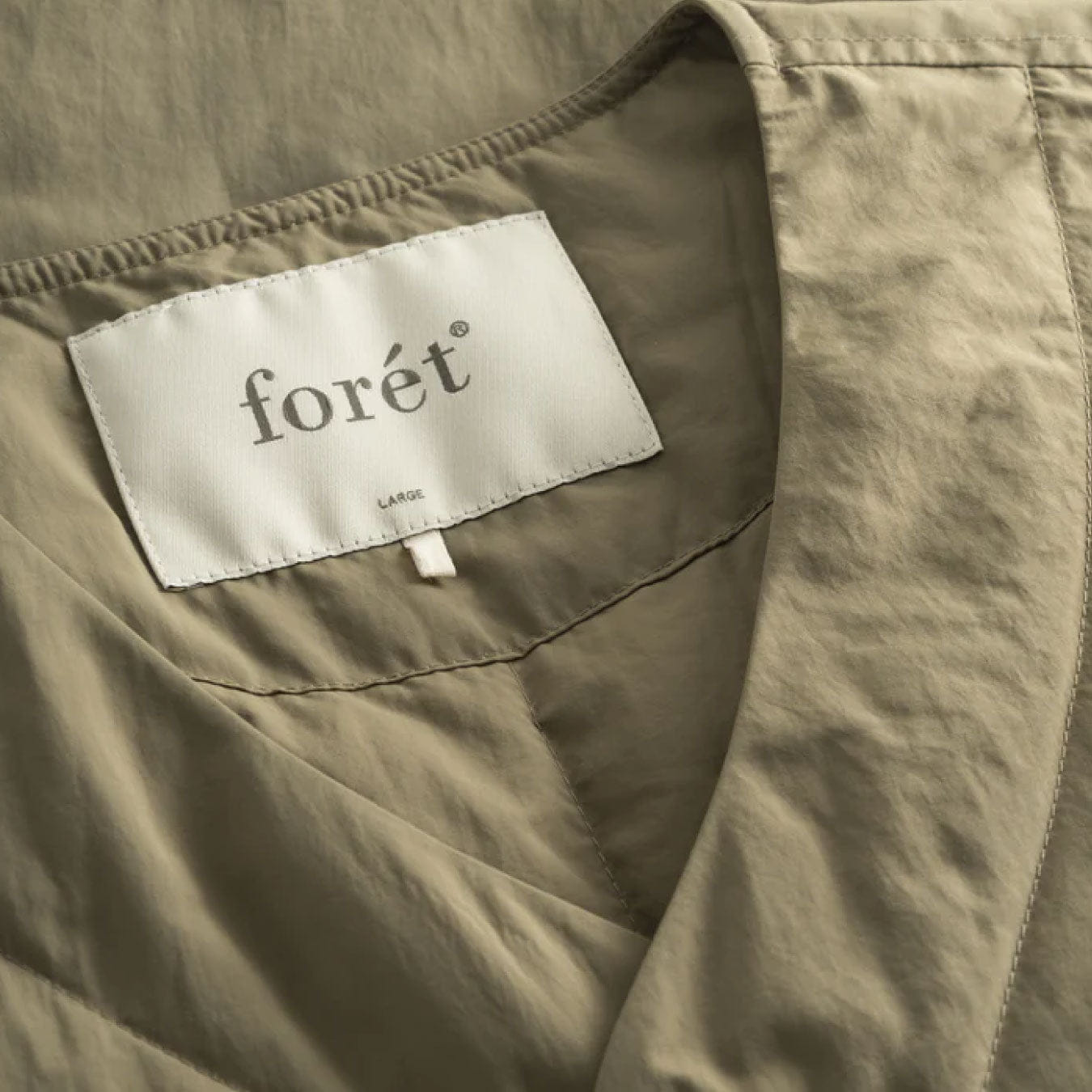 Forét Myst Liner Vest Olive
