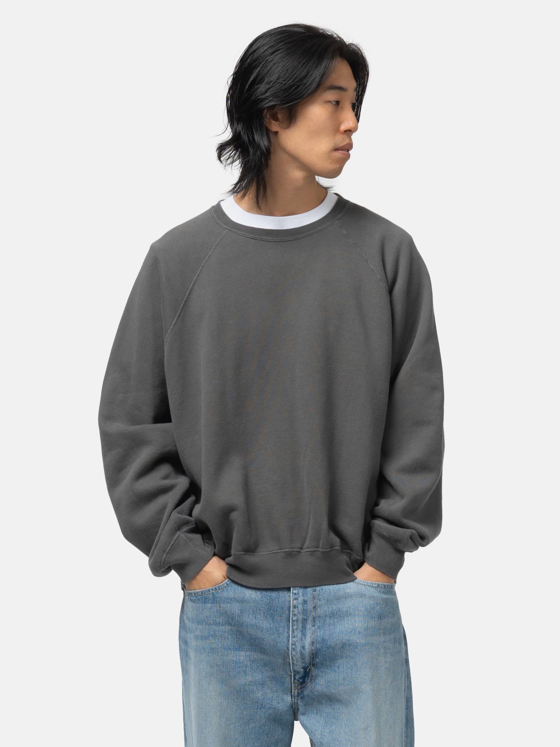 Unlikely Raglan Sleeve Crew Black