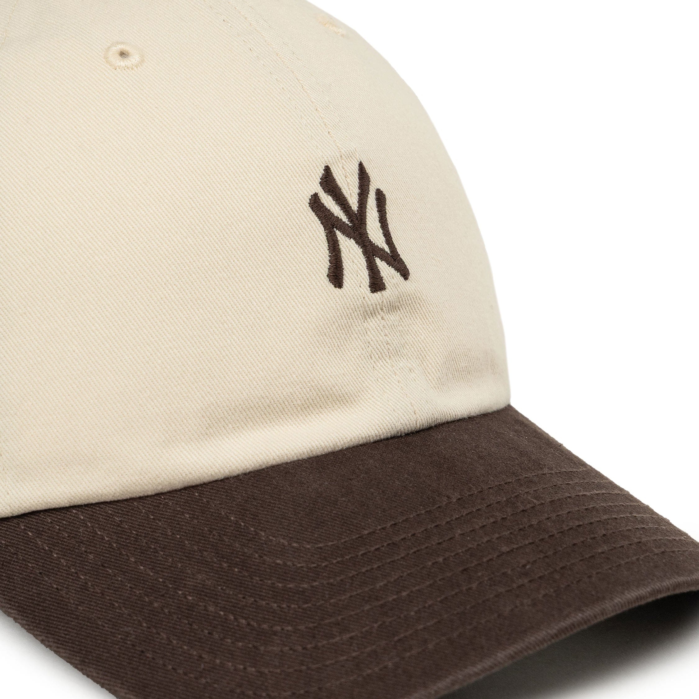 New York Yankees 47 MLB New York Yankees Base Runner Two Tone *Clean Up* Cap