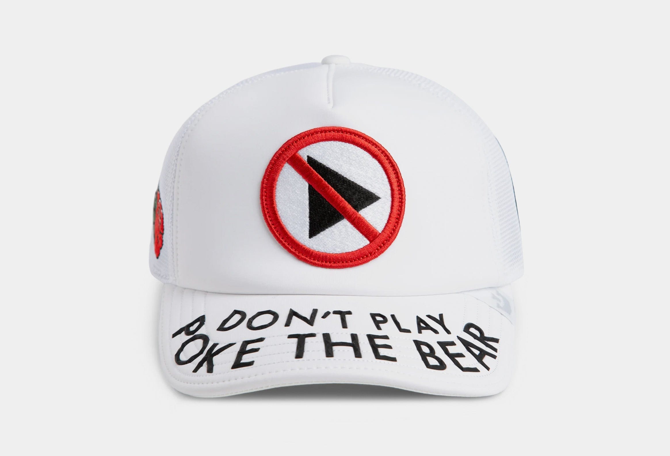 Goorin BROS Poke The Bear Trucker Mens Hat (White/Black)