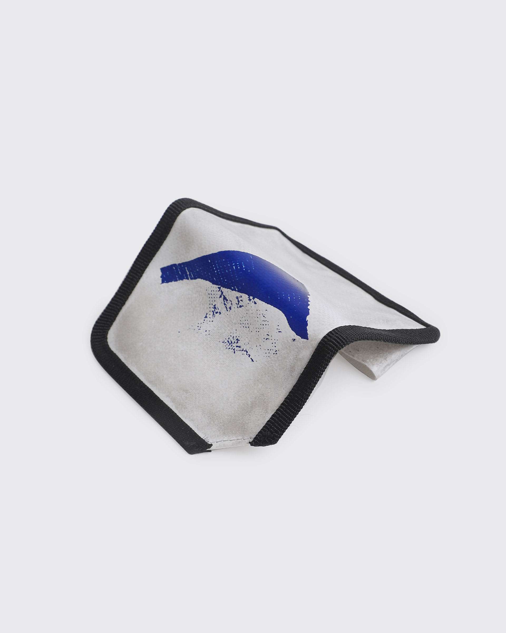 Logo Trace tape logo coin wallet