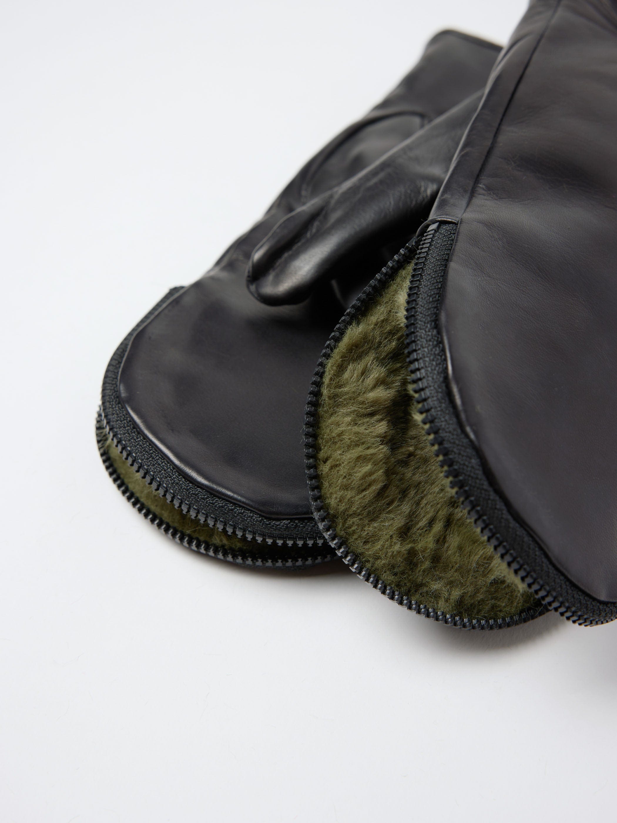 Gravitypope Aria Top Zipper Mitten