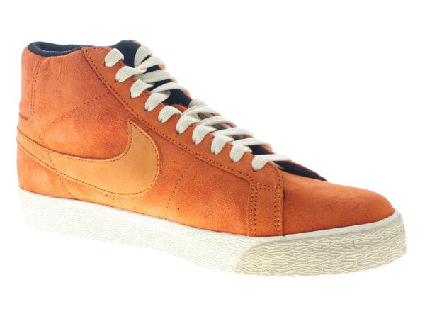 Nike SB 【US9.5】 NIKE SB BLAZER PREMIUM SB 314070 - 881 【DS】