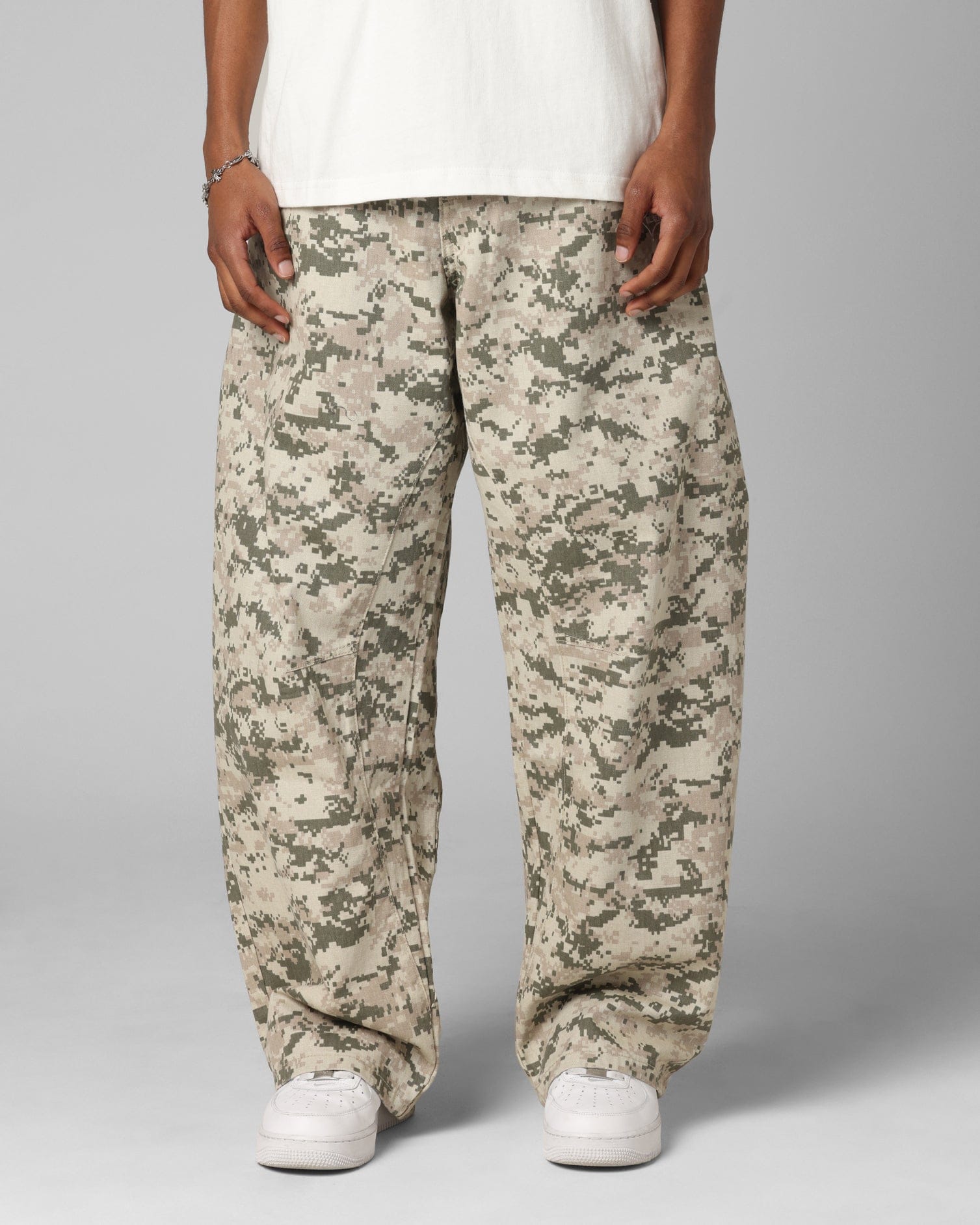 Loiter F - 16 Balloon Jeans Digi Camo