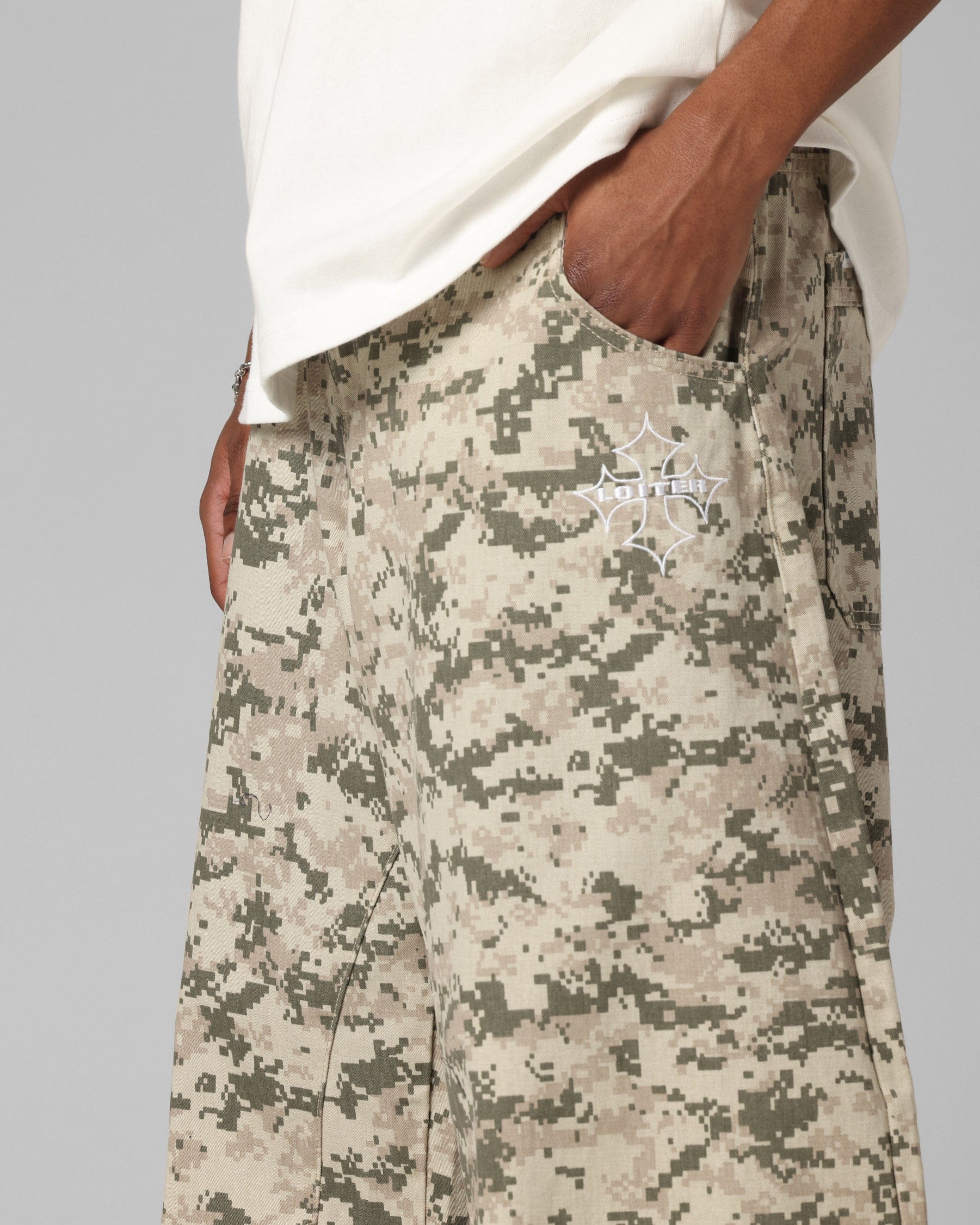 Loiter F - 16 Balloon Jeans Digi Camo