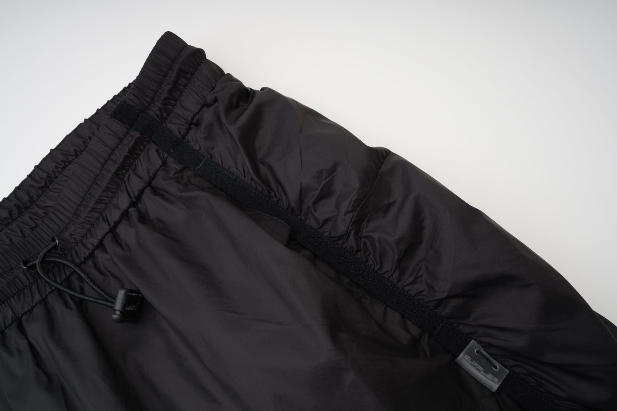 Supplier DETACHABLE TRACK PANTS