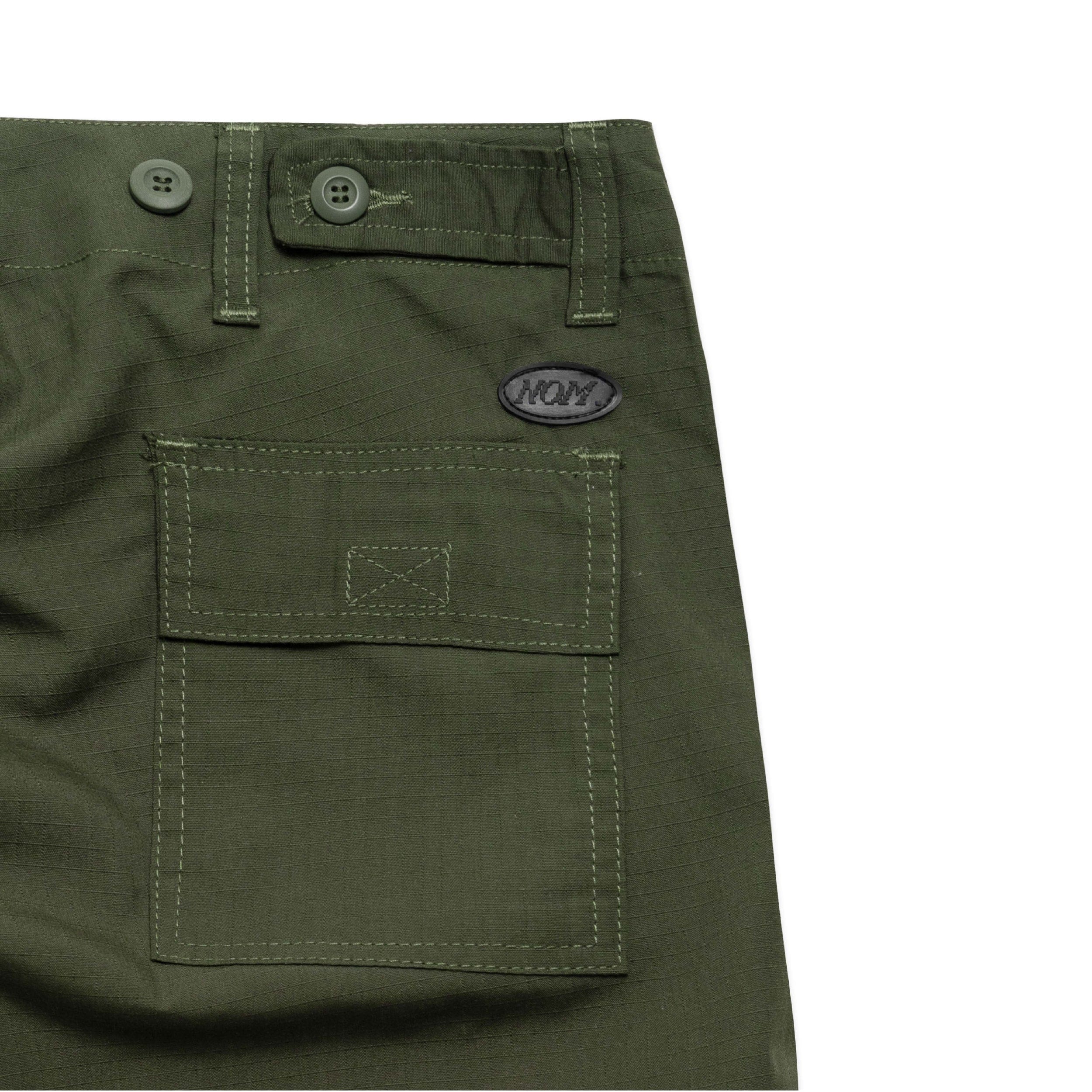 Nature of Mind Pleated Knee Pants - Green