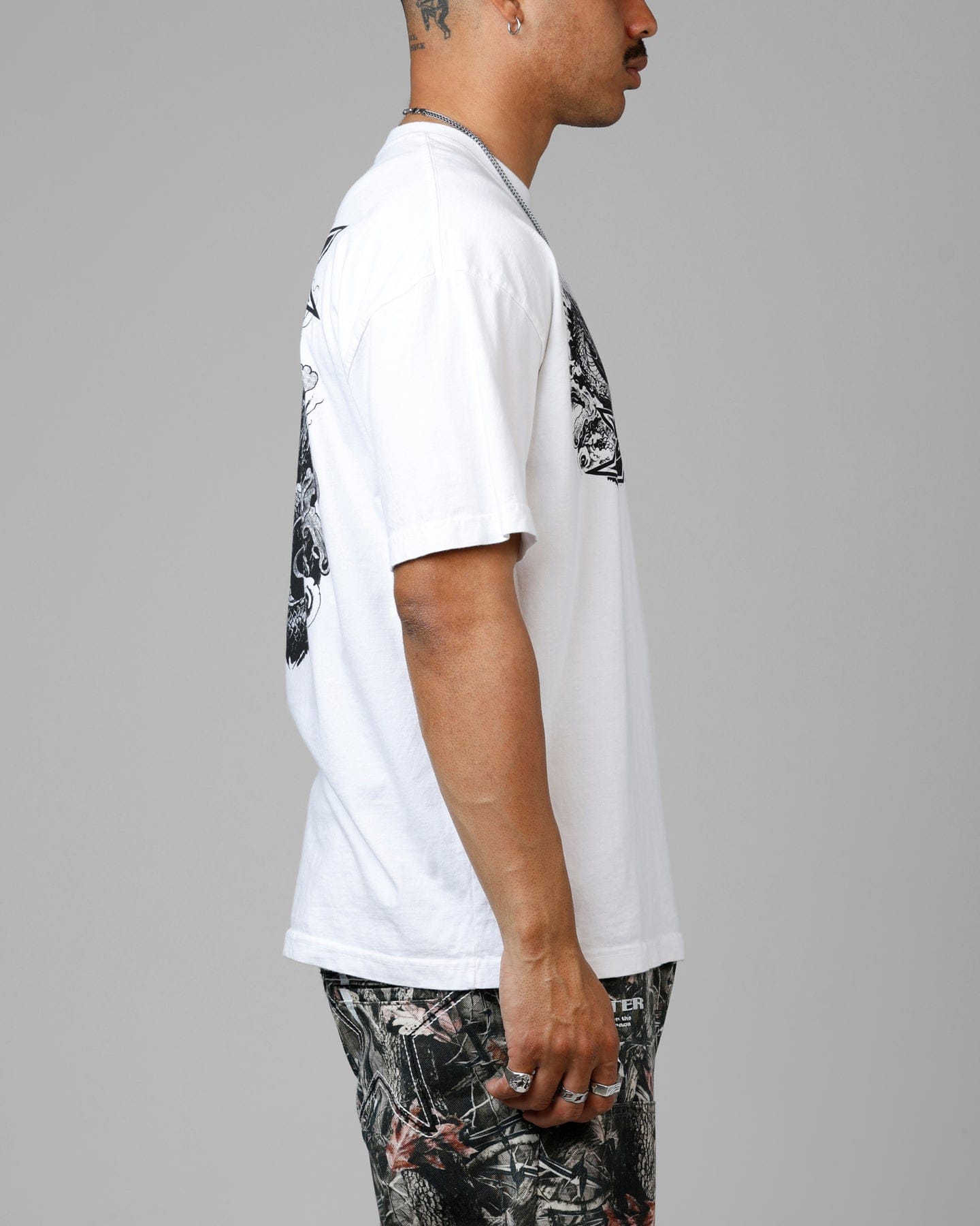 Loiter Draco Born Vintage T - Shirt White