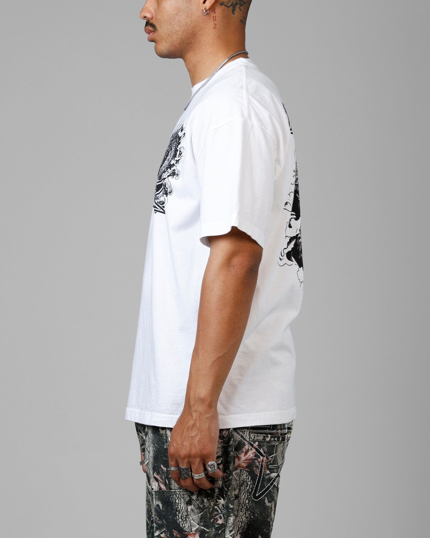 Loiter Draco Born Vintage T - Shirt White