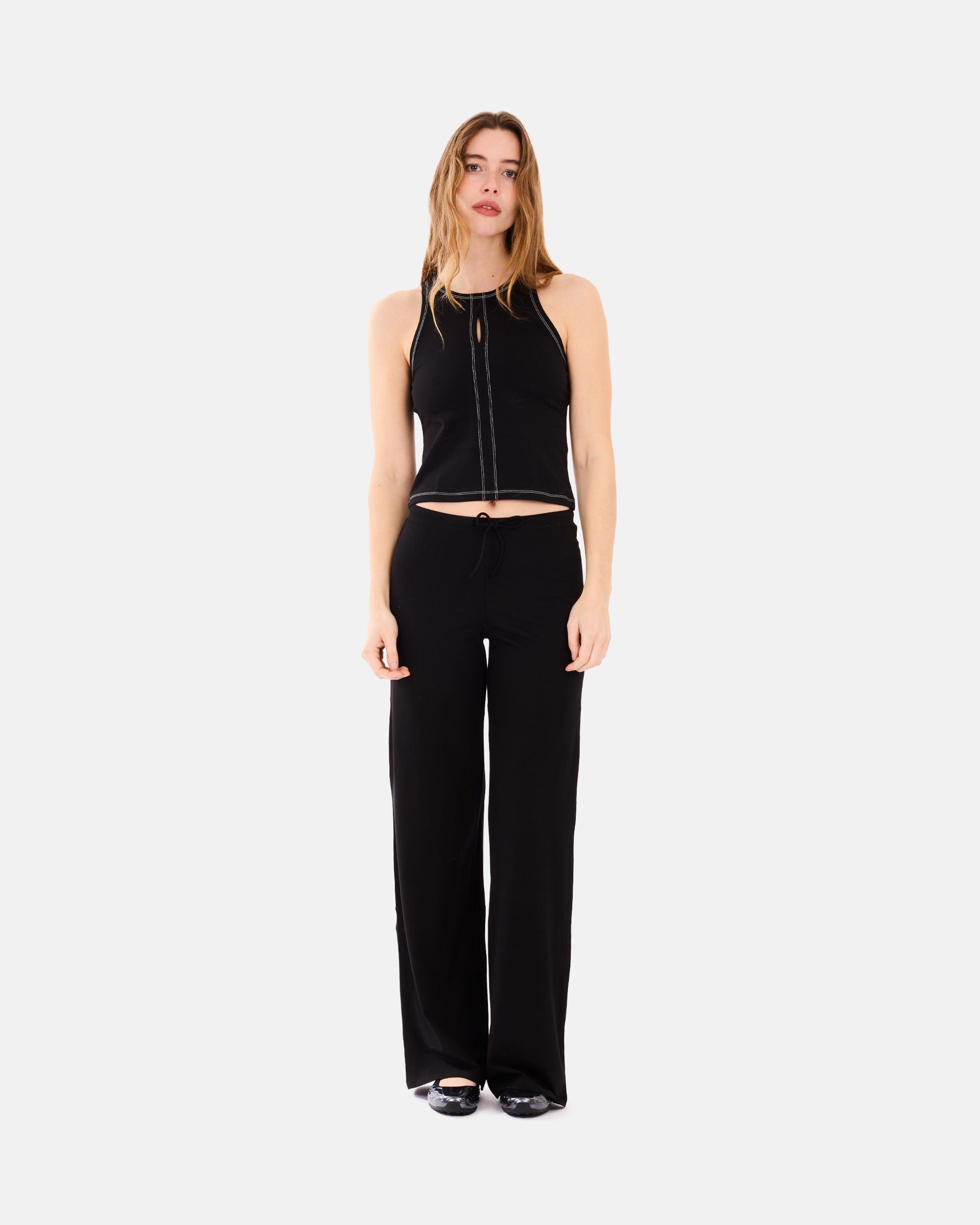 DG Organic Basics Aps Everyday Straight Leg Pants