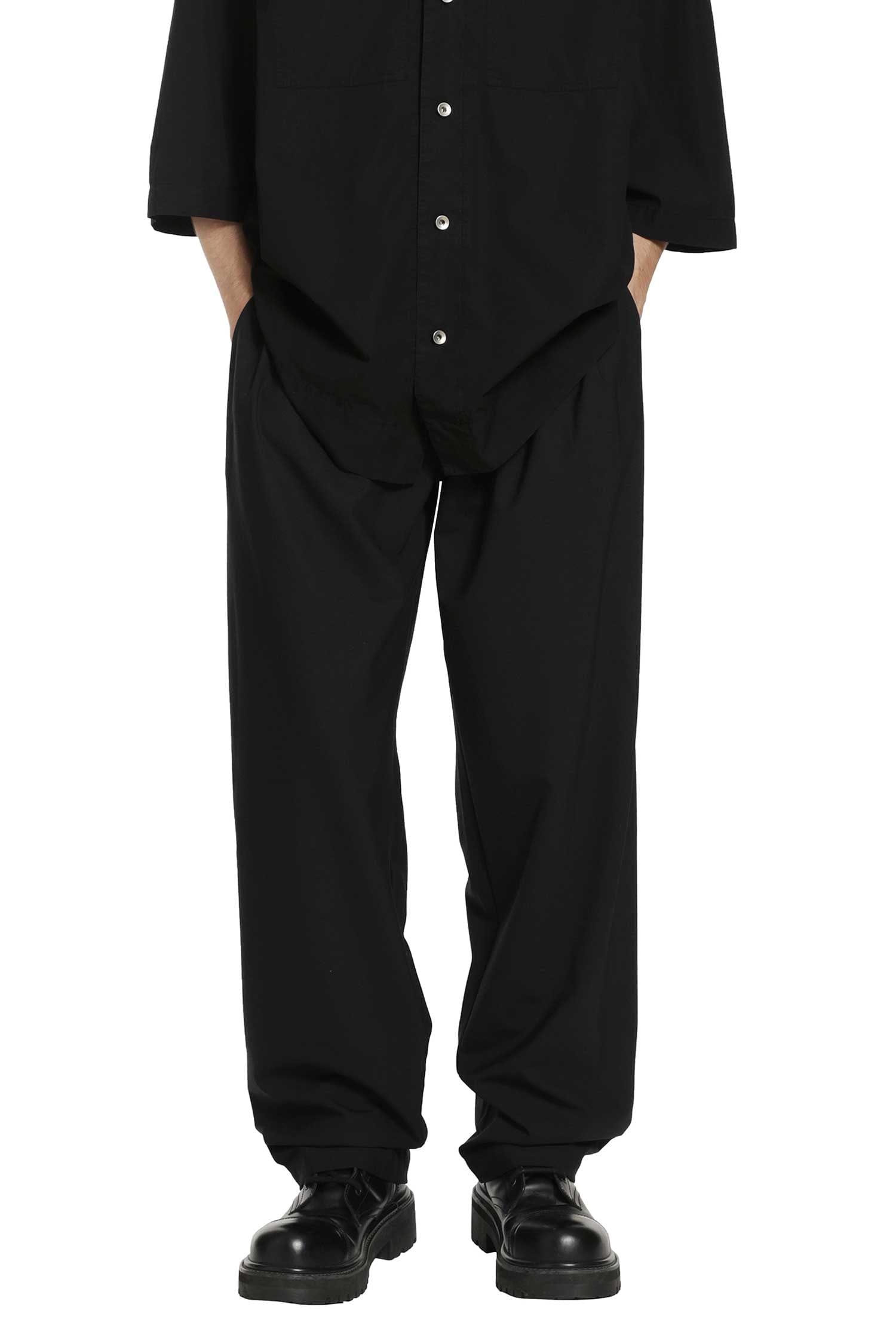Andrea YA AQOV Pleated Pants