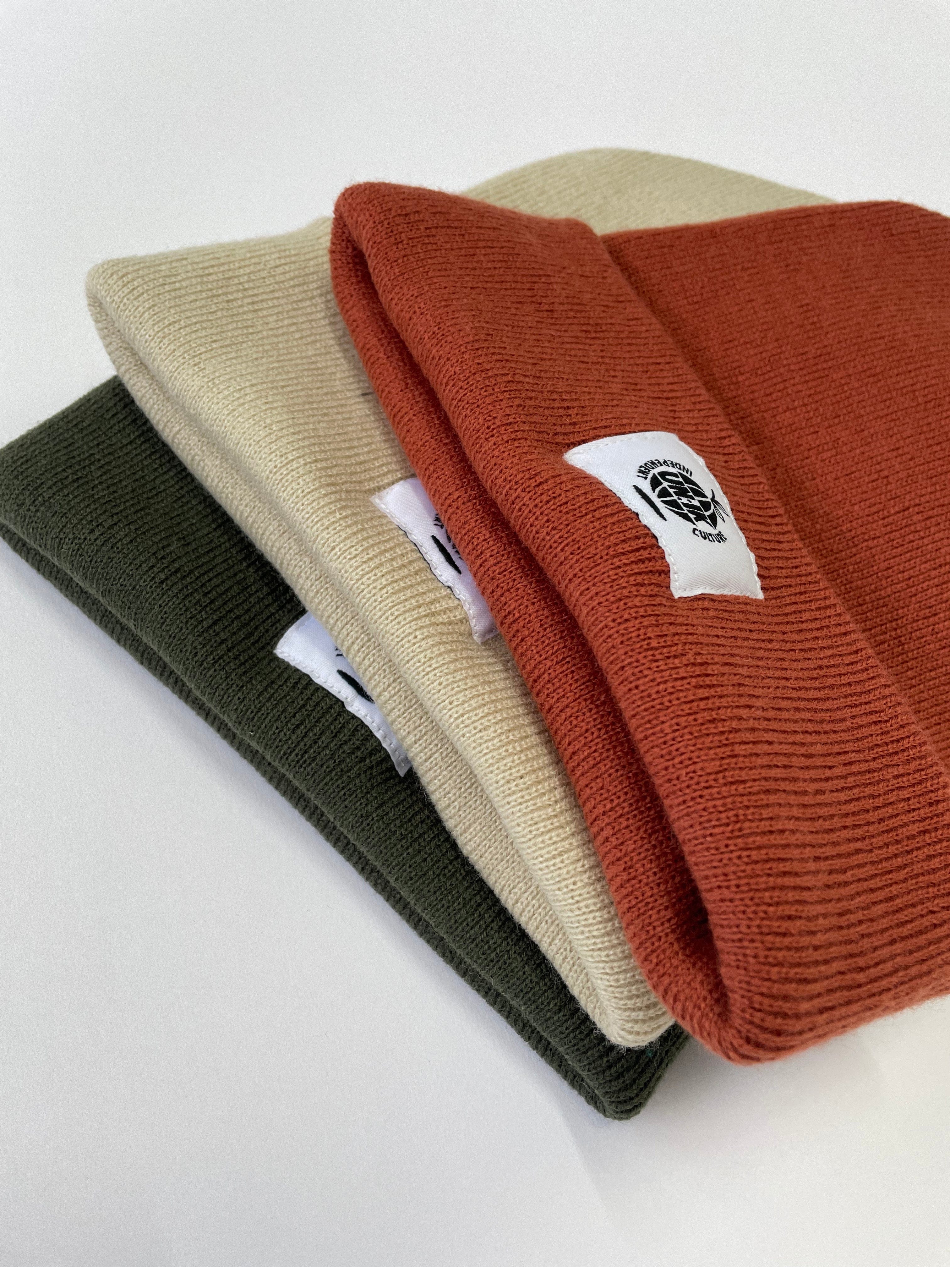 UN:IK Essentials Essentials Label Beanies