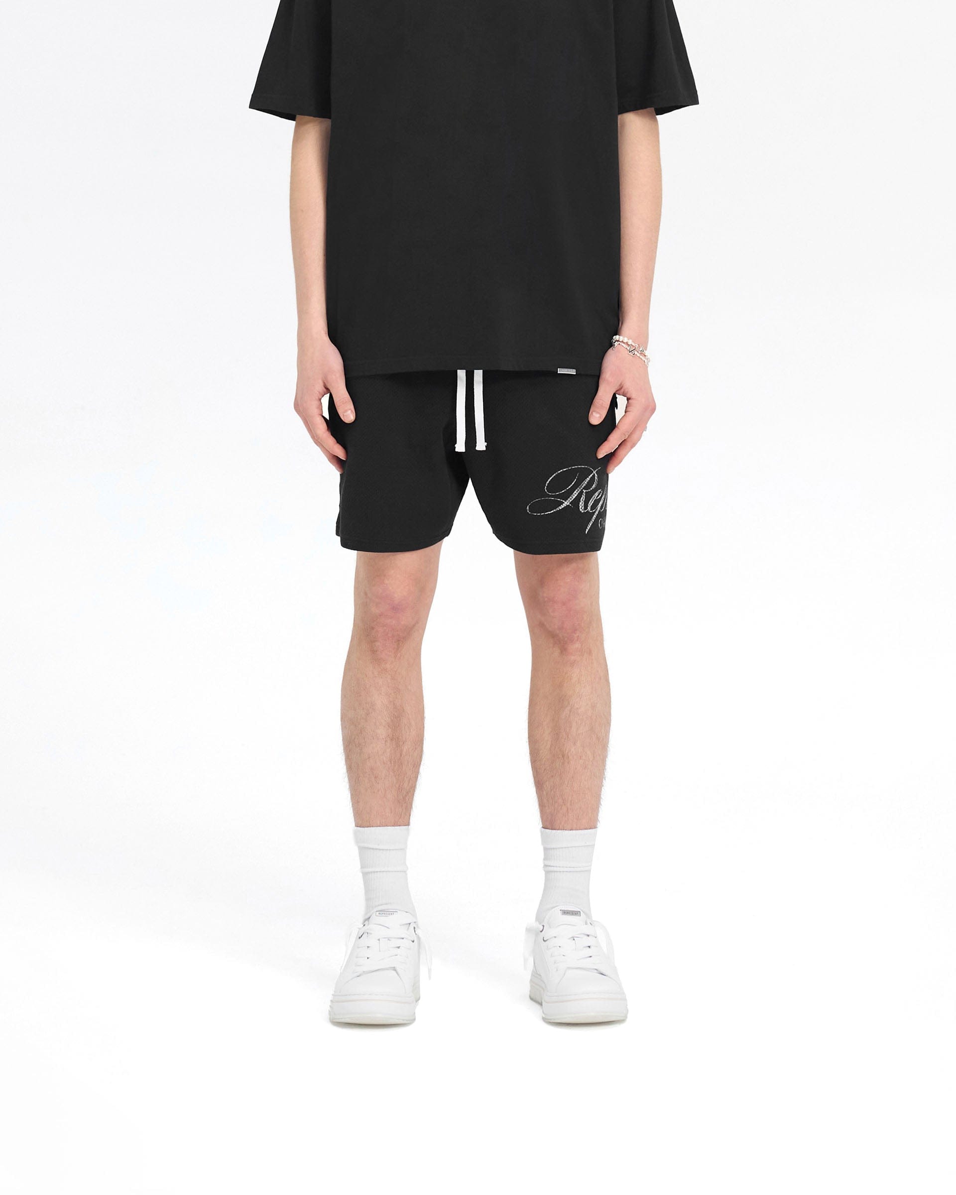 Owners Club Represent Owners Club Script Mesh Shorts - Black