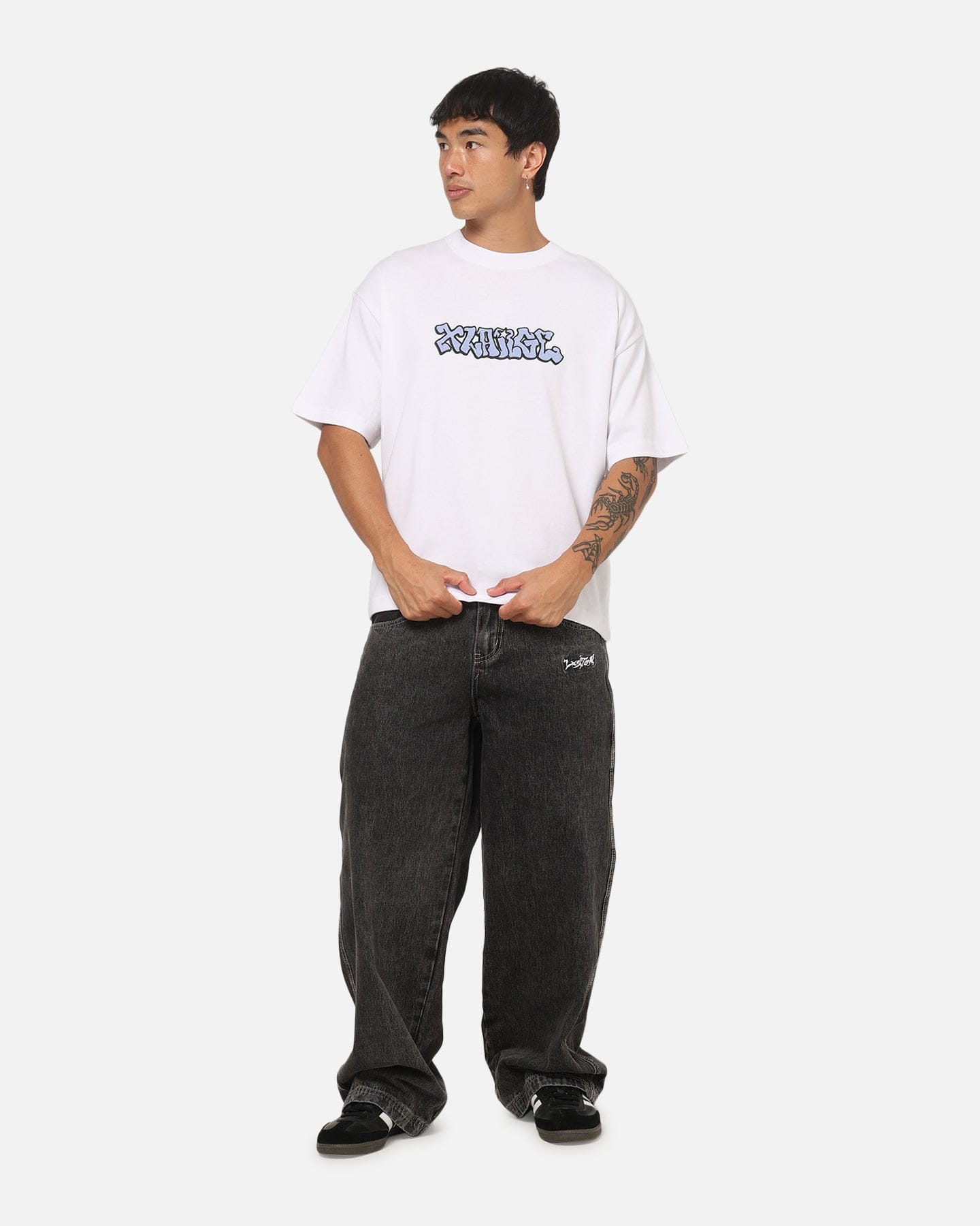 X - Large Graffiti Gorilla Fit T - Shirt White