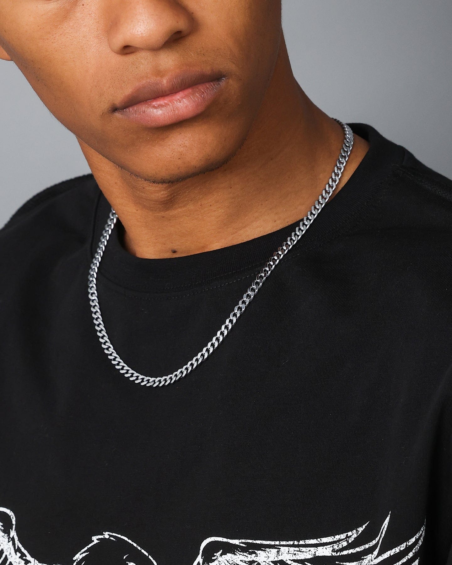 Saint Morta 5 mm Cuban Chain White Gold