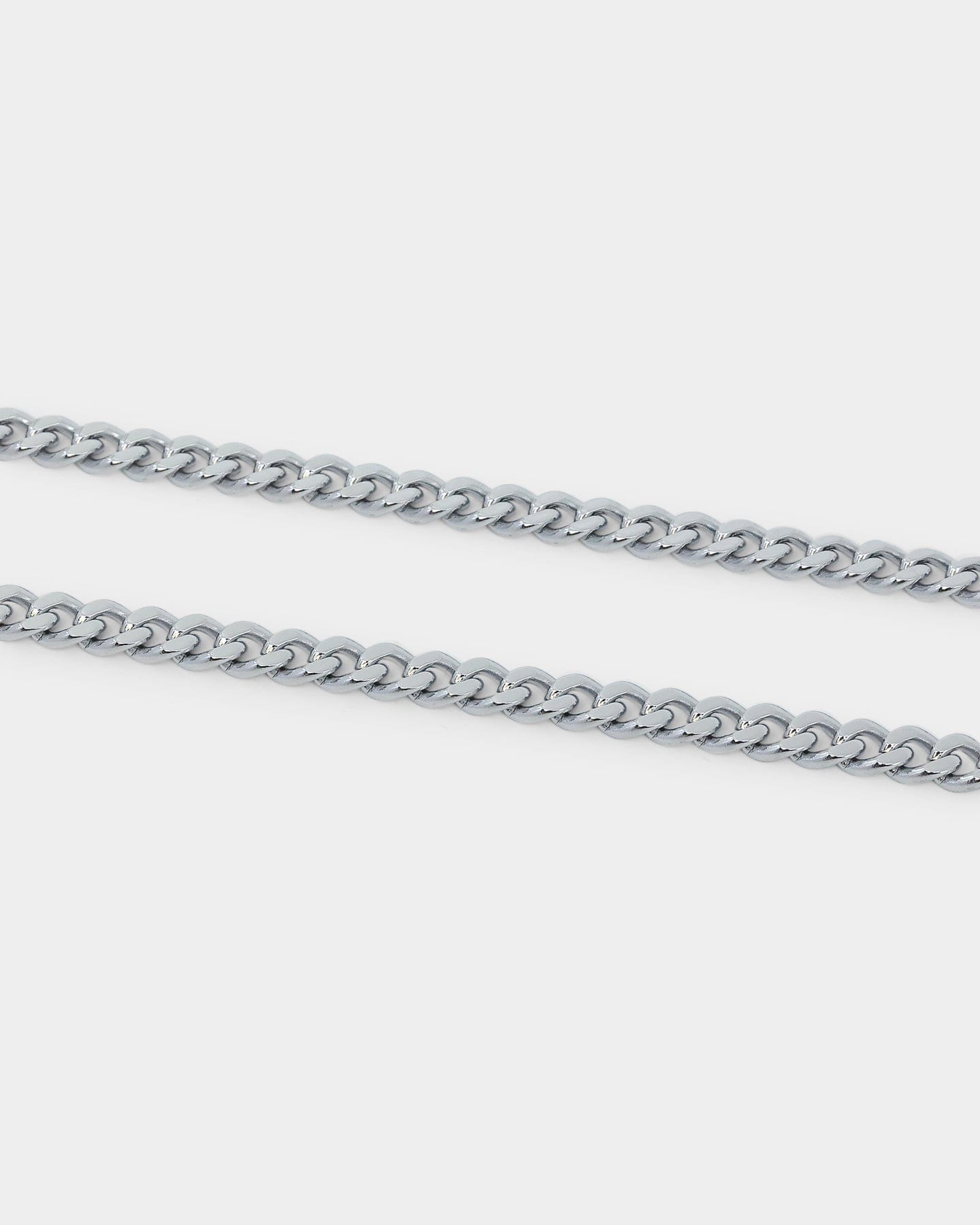 Saint Morta 5 mm Cuban Chain White Gold