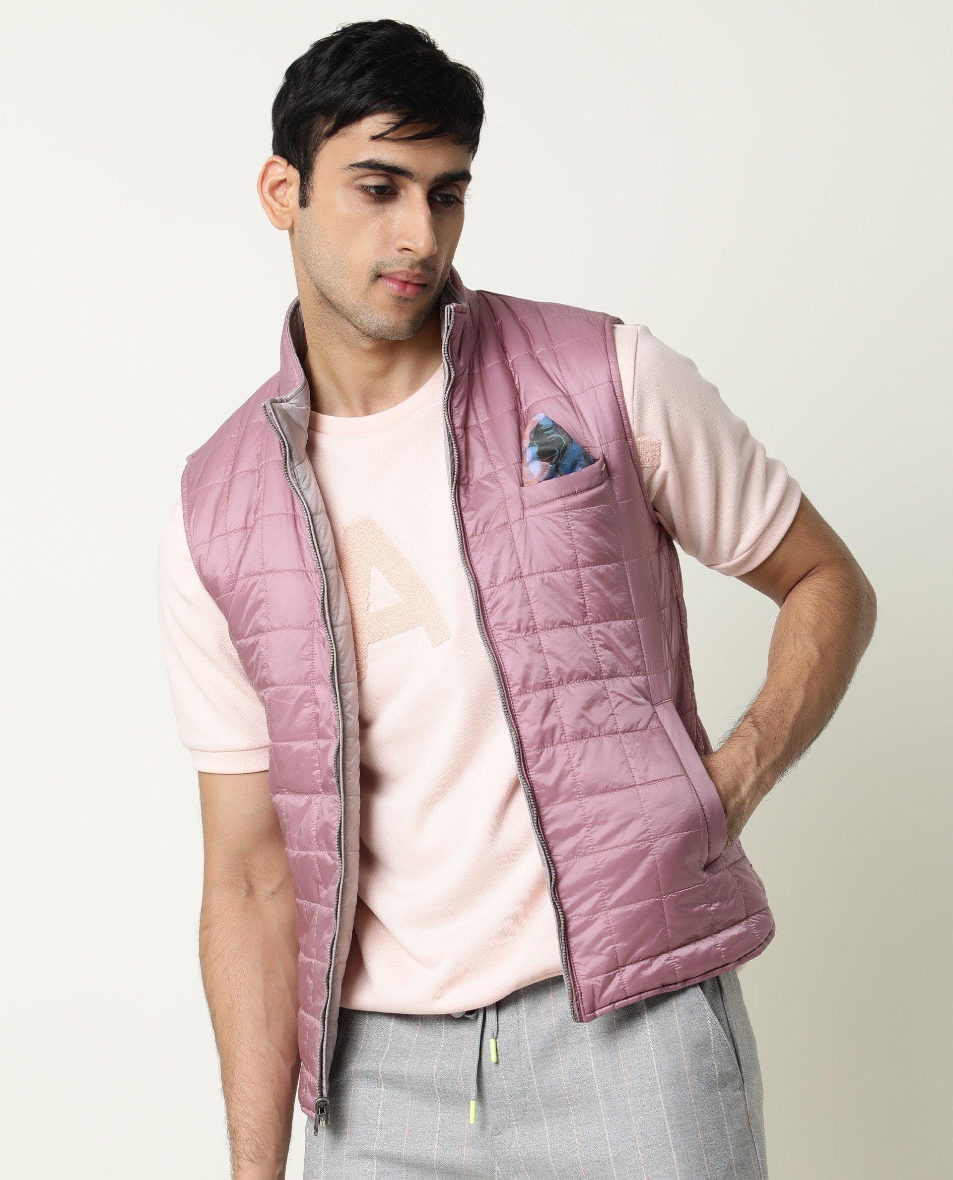 RARE Rabbit Men's Fillex Silver Nylon Plain Regular Fit Sleeveless Mandarin Collar Jacket