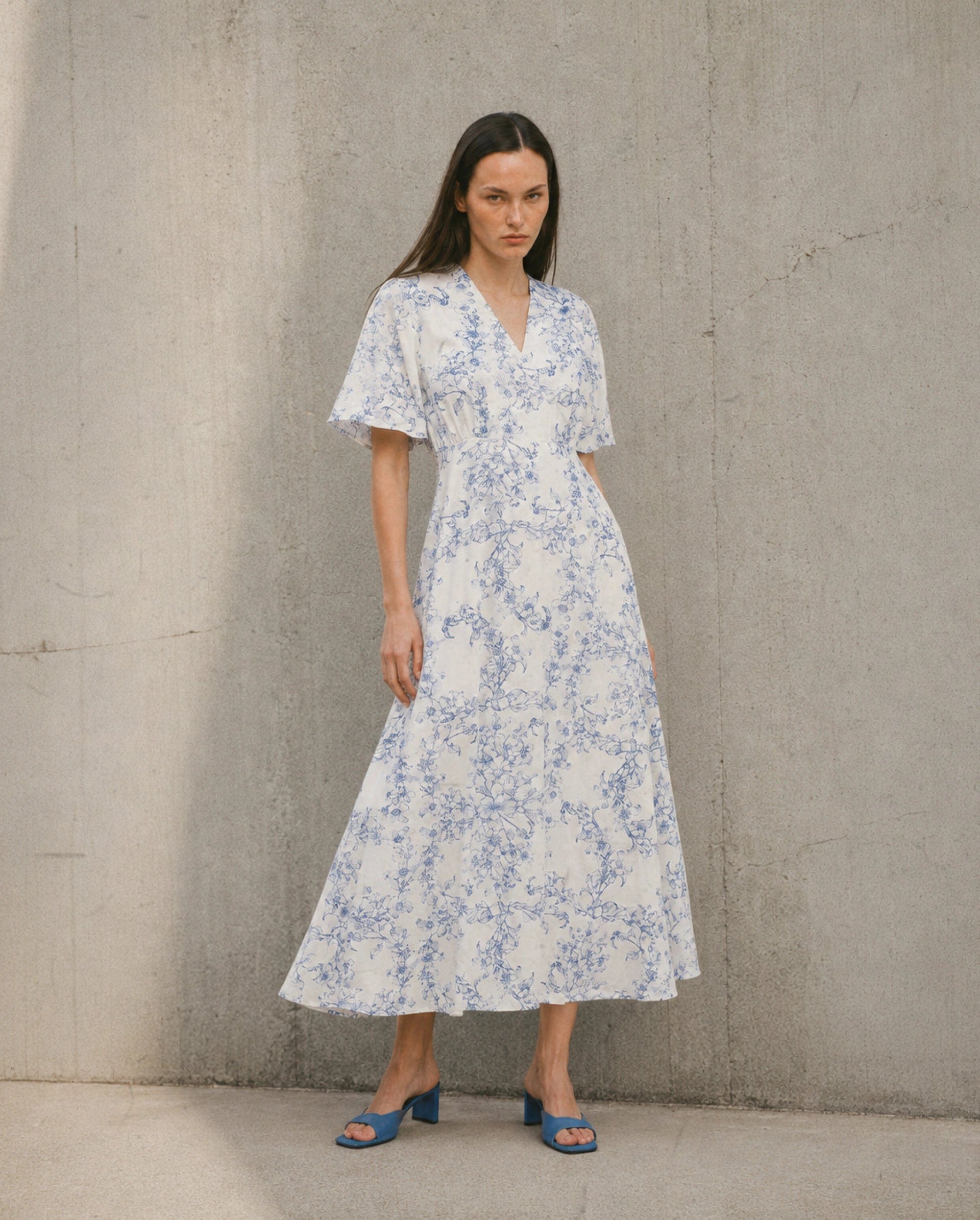 Rareism Women's Kamahe Off White Cotton Blend V - Neck Pull - On Fit And Flare Ornamental Print Dress