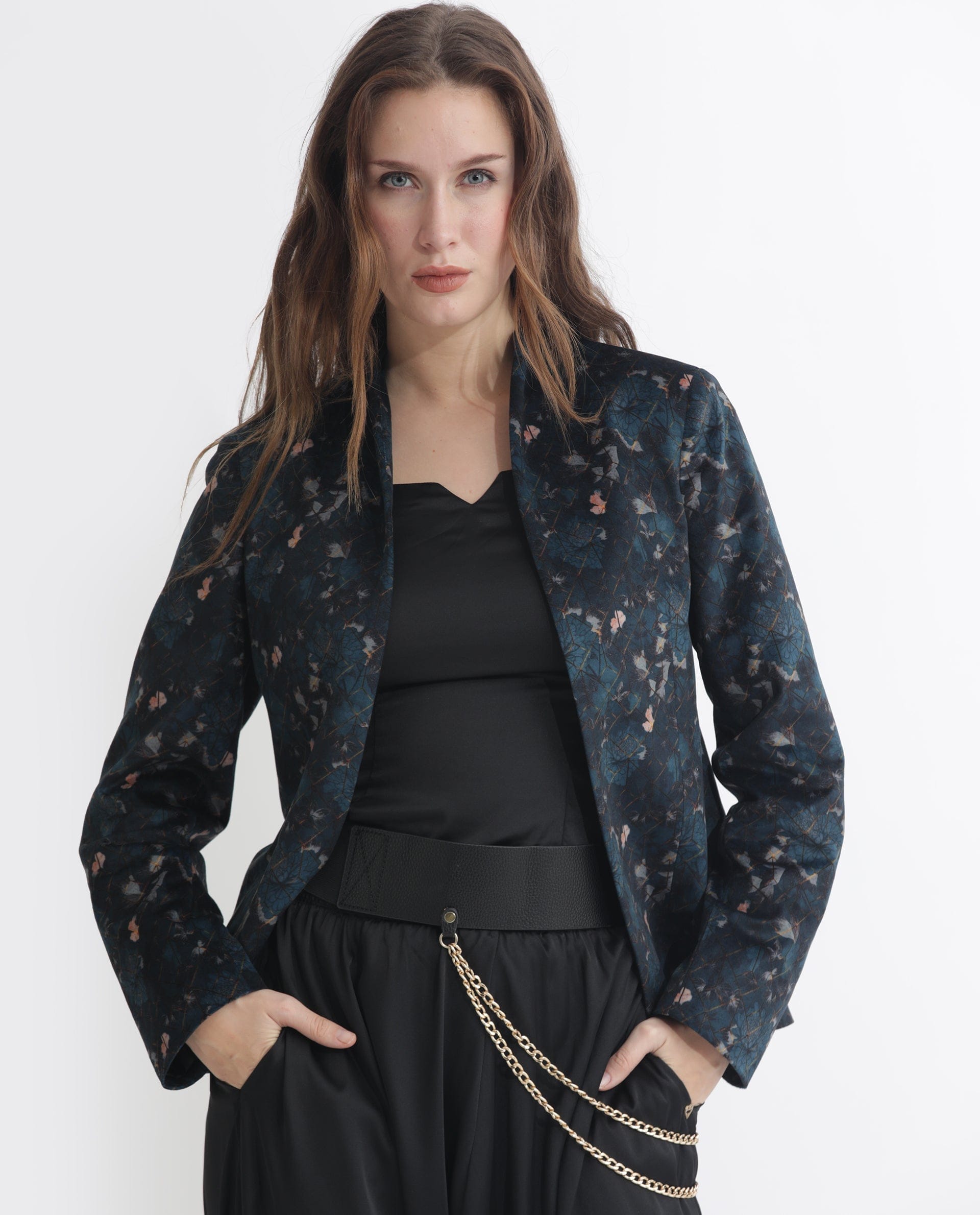 Rareism Women's Pesko Navy Polyester Blend Collarless Paisley Print Regular Fit Shrug
