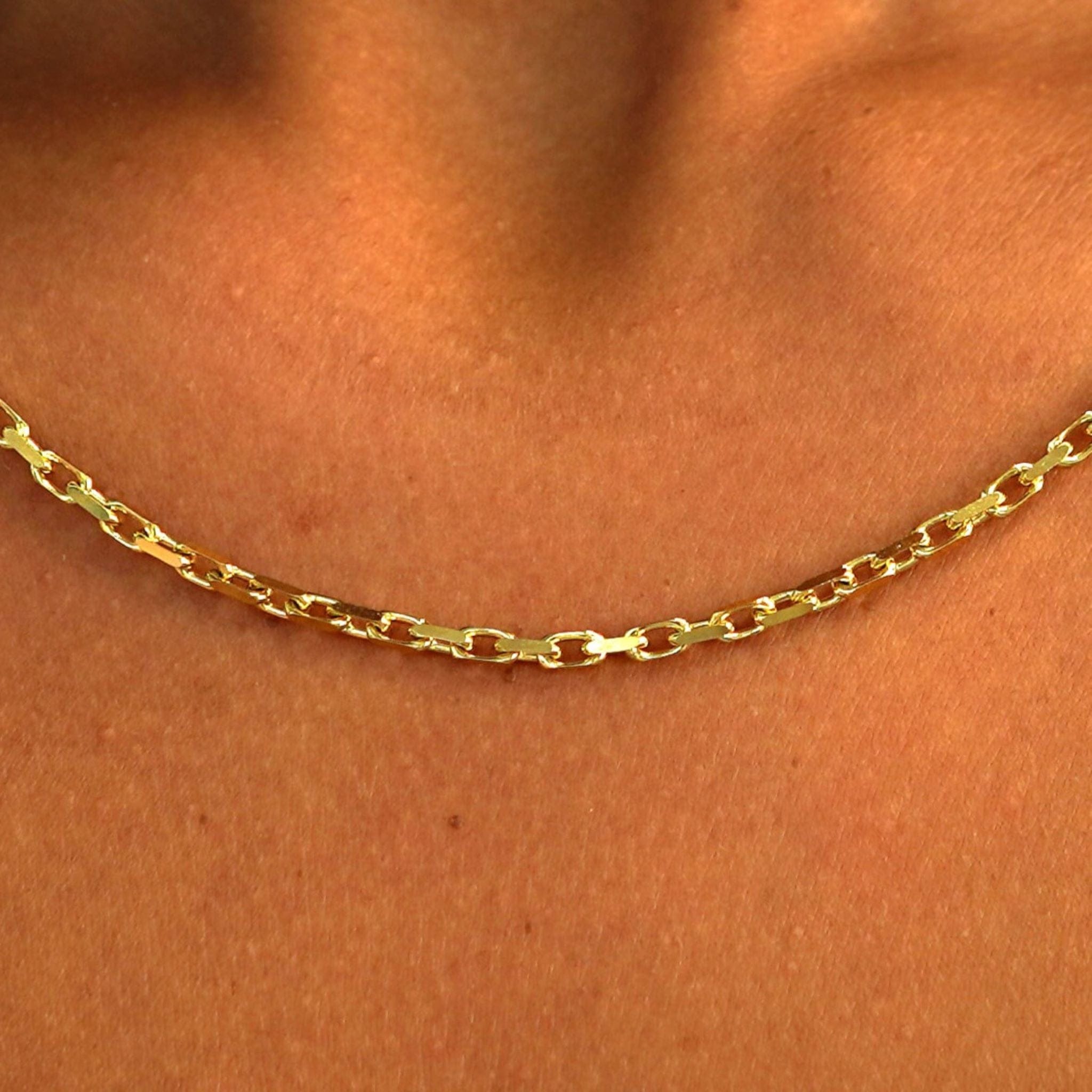 Automic Gold Studio Anchor Chain