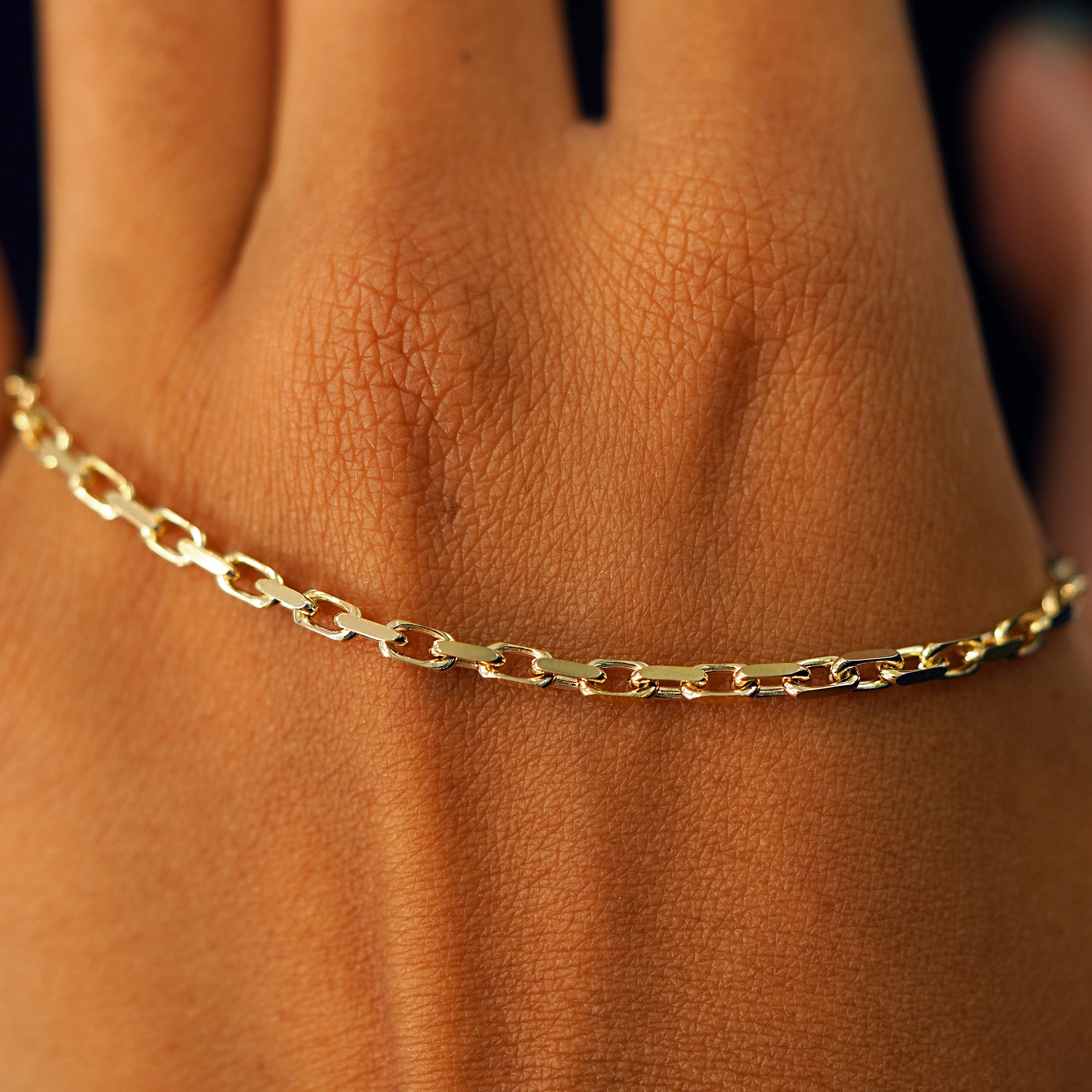 Automic Gold Studio Anchor Chain