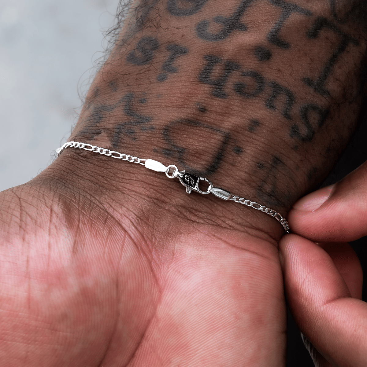 GLD Men Figaro Chain + Bracelet Bundle in White Gold - 2 mm