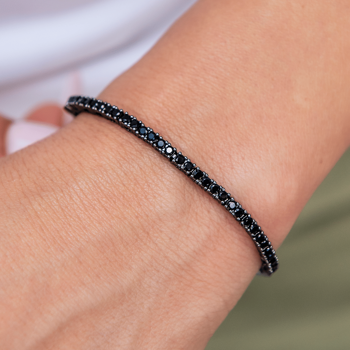 GLD Women Diamond Tennis Bracelet in Black - 2 mm