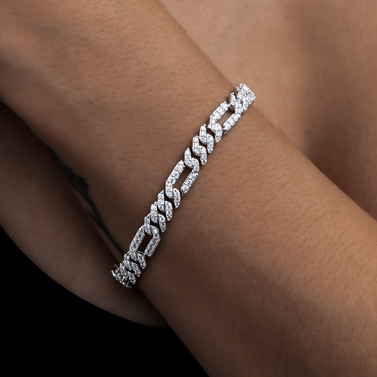GLD Women Diamond Figaro Necklace + Bracelet Bundle in White Gold - 6 mm