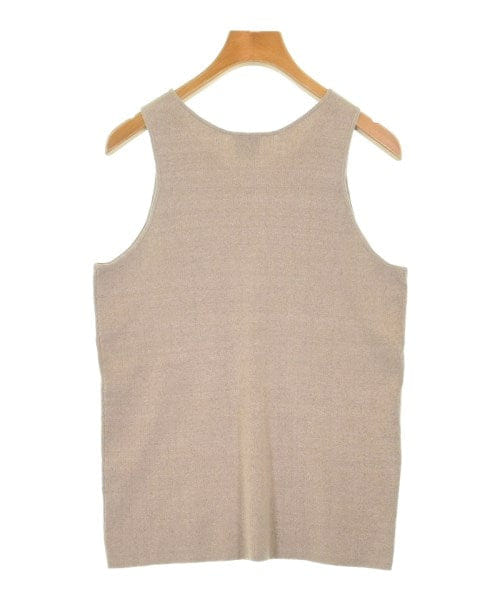 6(ROKU) Vests