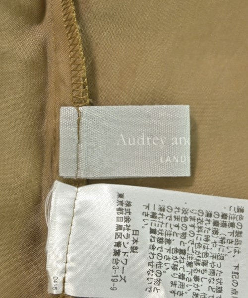 Audrey and John Wad Casual shirts