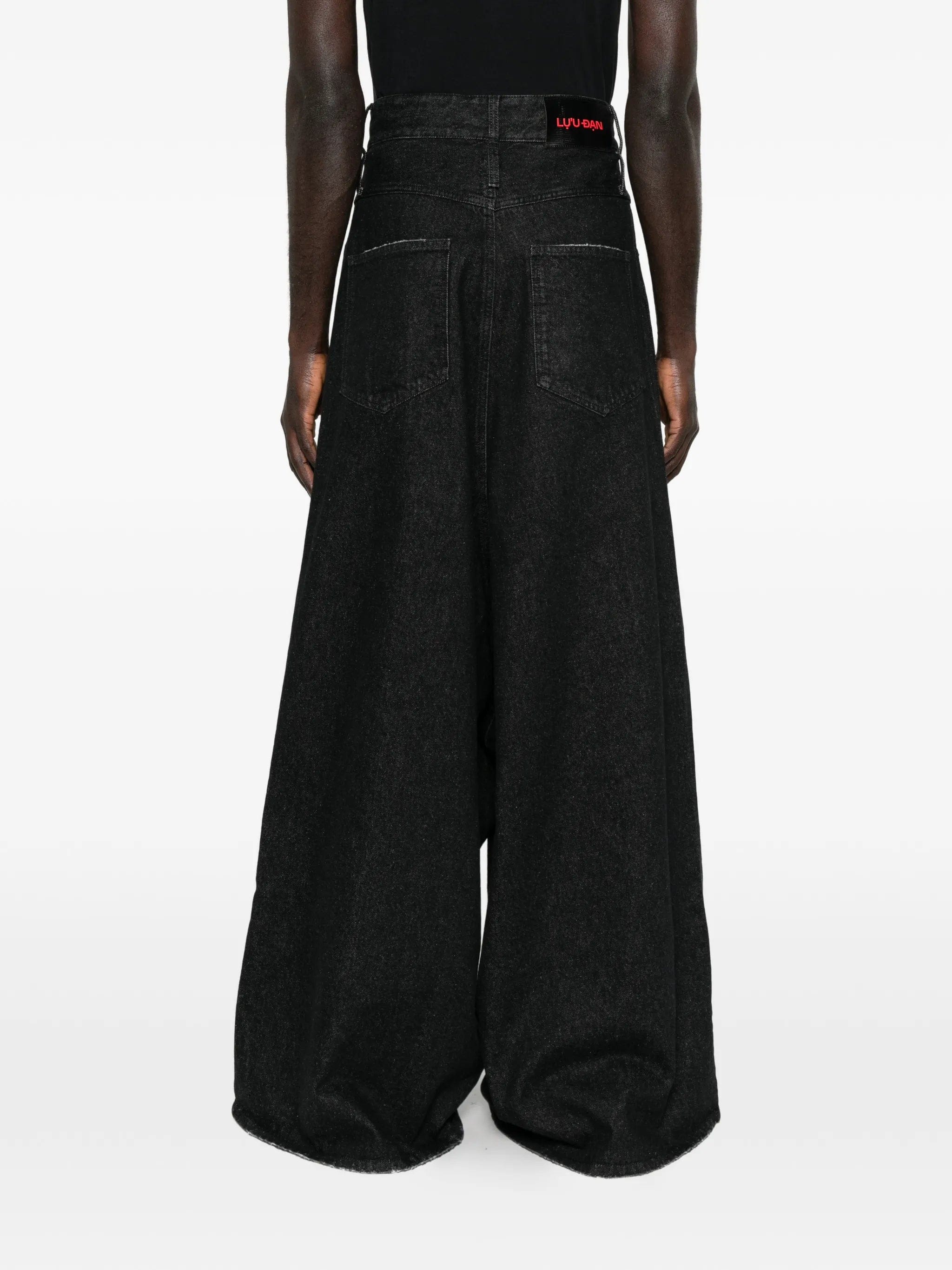 LỰU ĐẠN drop crotch wide leg jeans