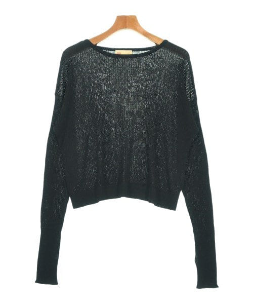 LB.04 Sweaters