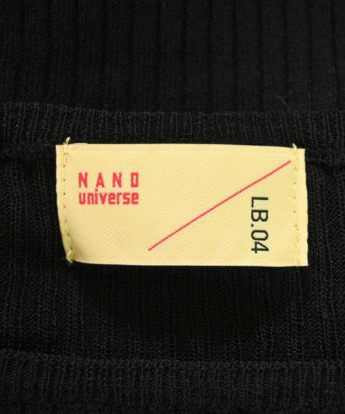 LB.04 Sweaters
