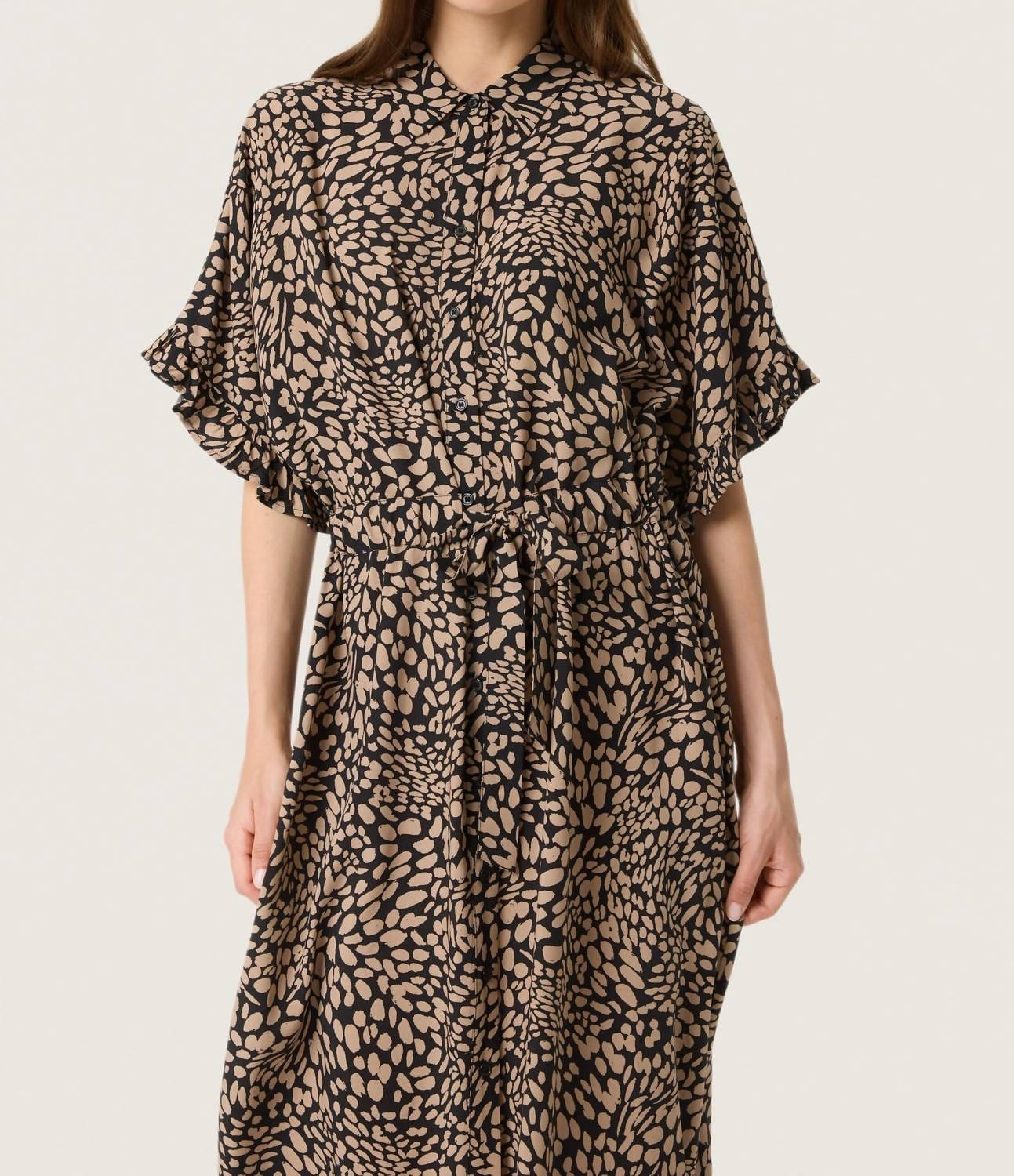 Dots Naya Short Sleeve Midi Shirt Dress In Black With Brown Dots