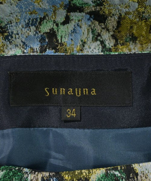 Sunauna Knee length skirts
