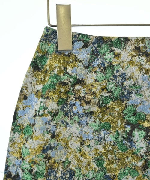 Sunauna Knee length skirts
