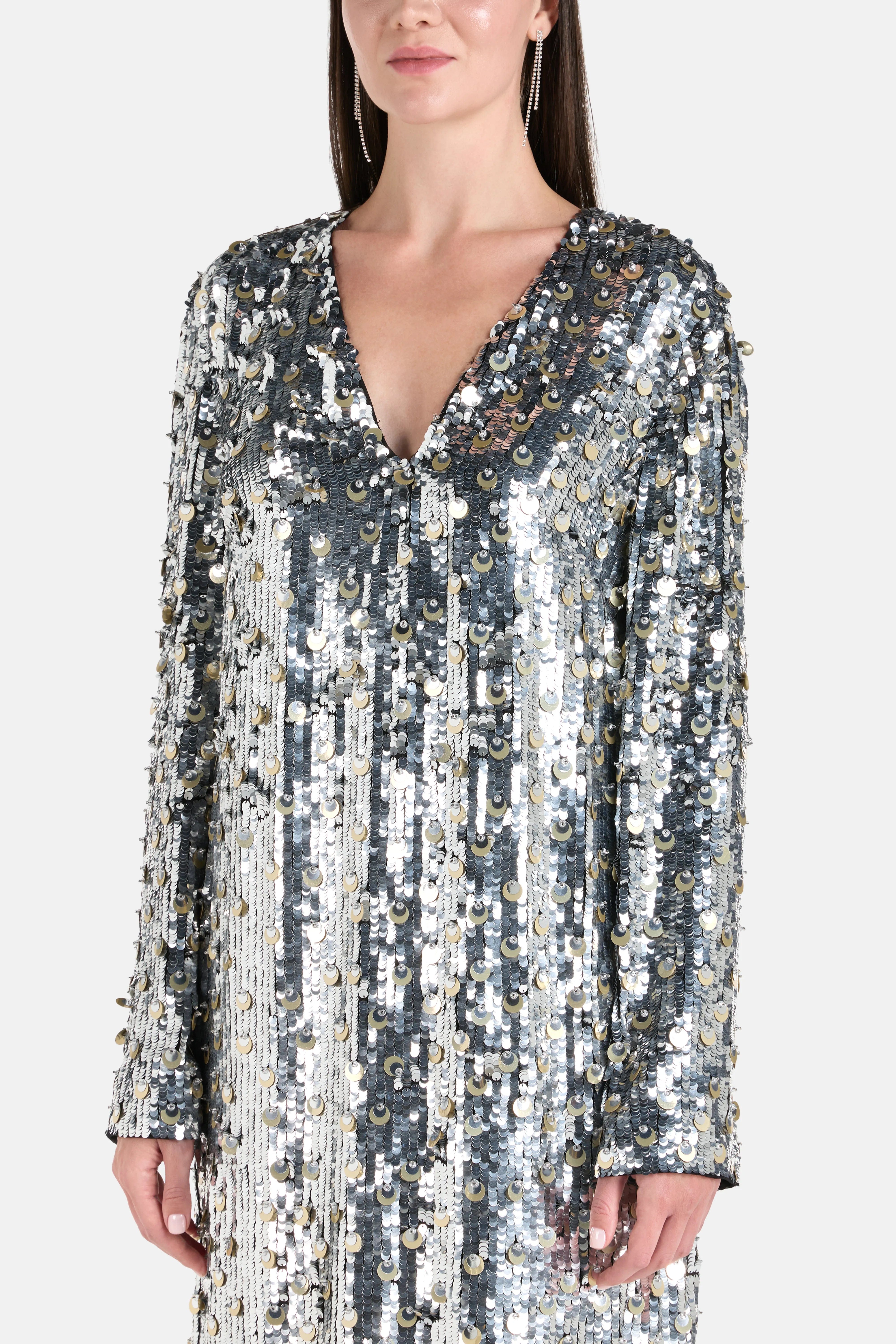 Ilta Long Sleeves V - Neck Embellished Kaftan in Silver