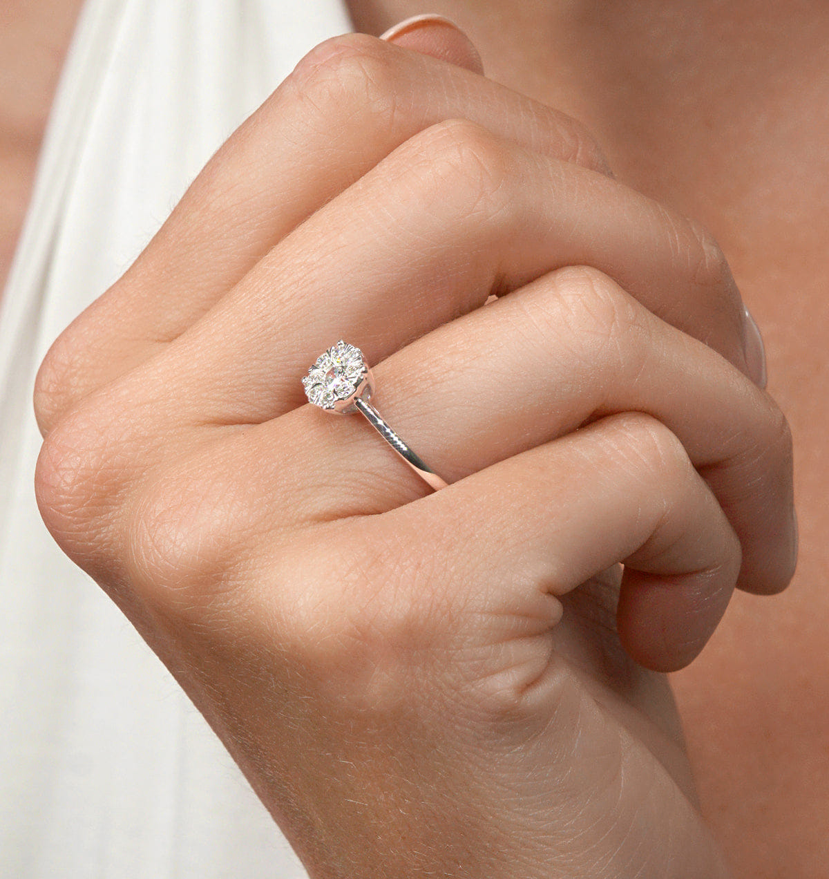 Solitaire 0.50ct Lab Diamond Cluster Solitaire Ring H/Si in 9K White Gold