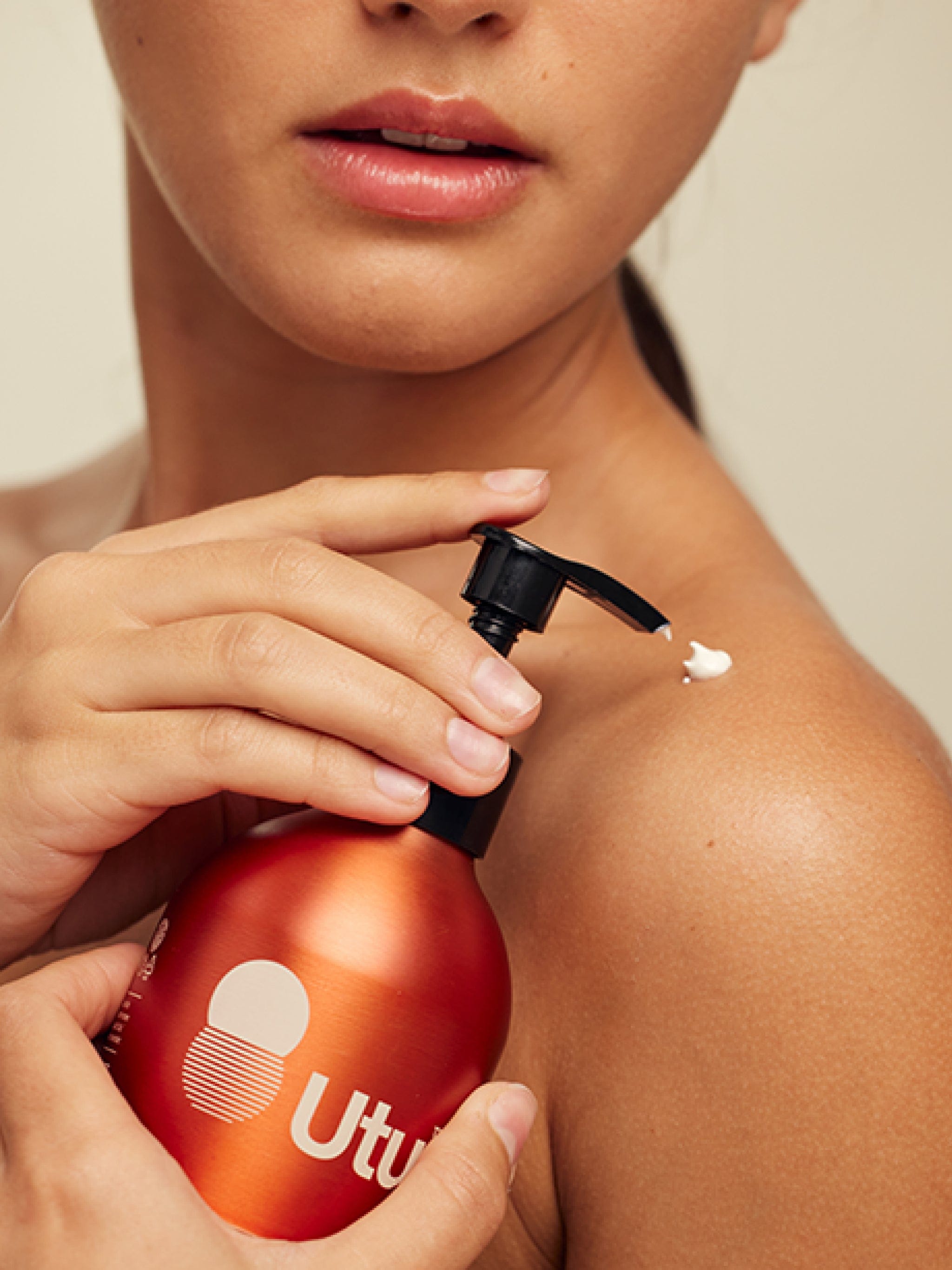 Utu SPF30 Moisturizing Body Sunscreen