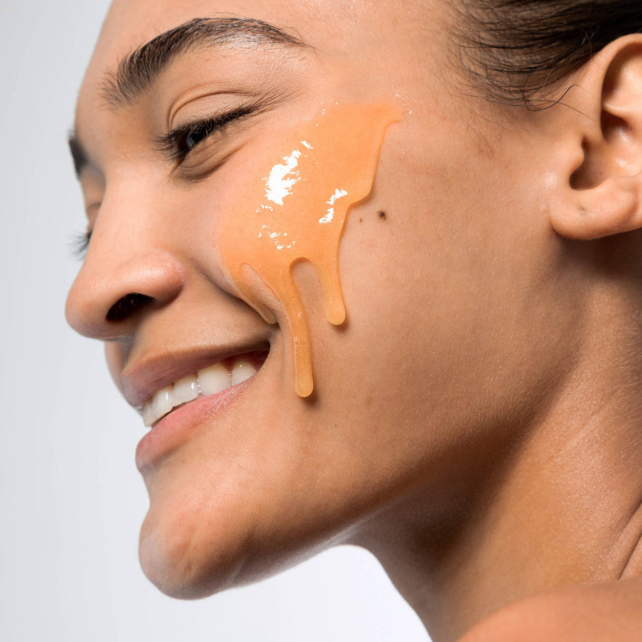 IS Clinical Warming Honey Cleanser