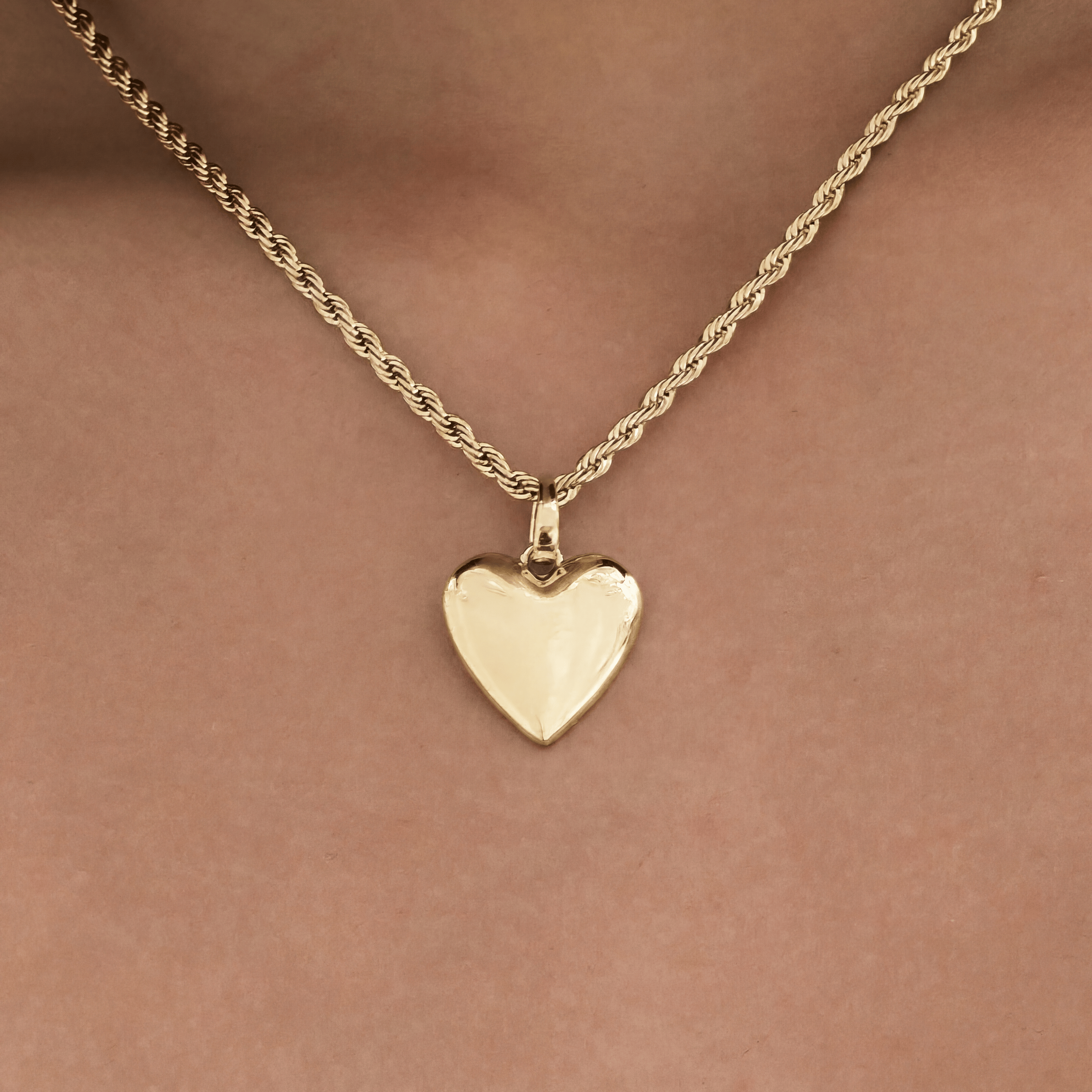 GLD Women Micro Simple Heart Pendant + 2 mm Rope Necklace Bundle in Yellow Gold