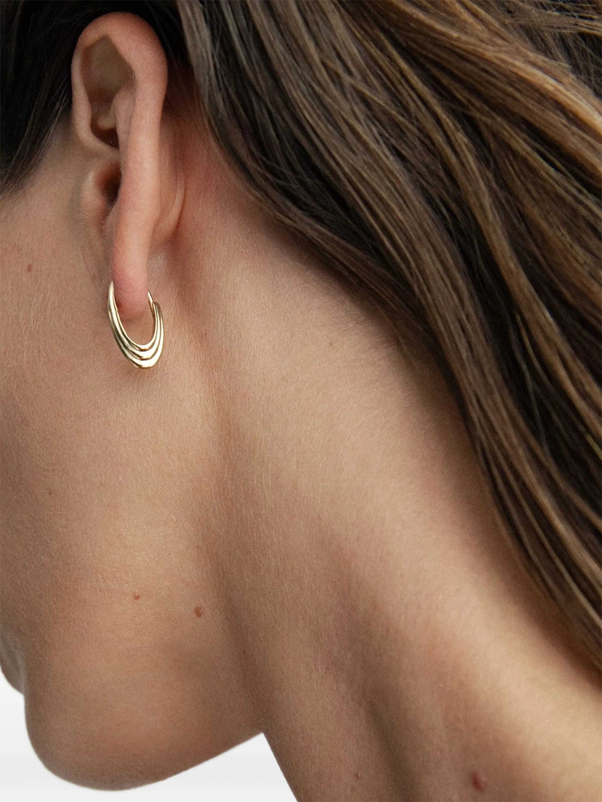 Otiumberg Roscida ridged hoop earrings