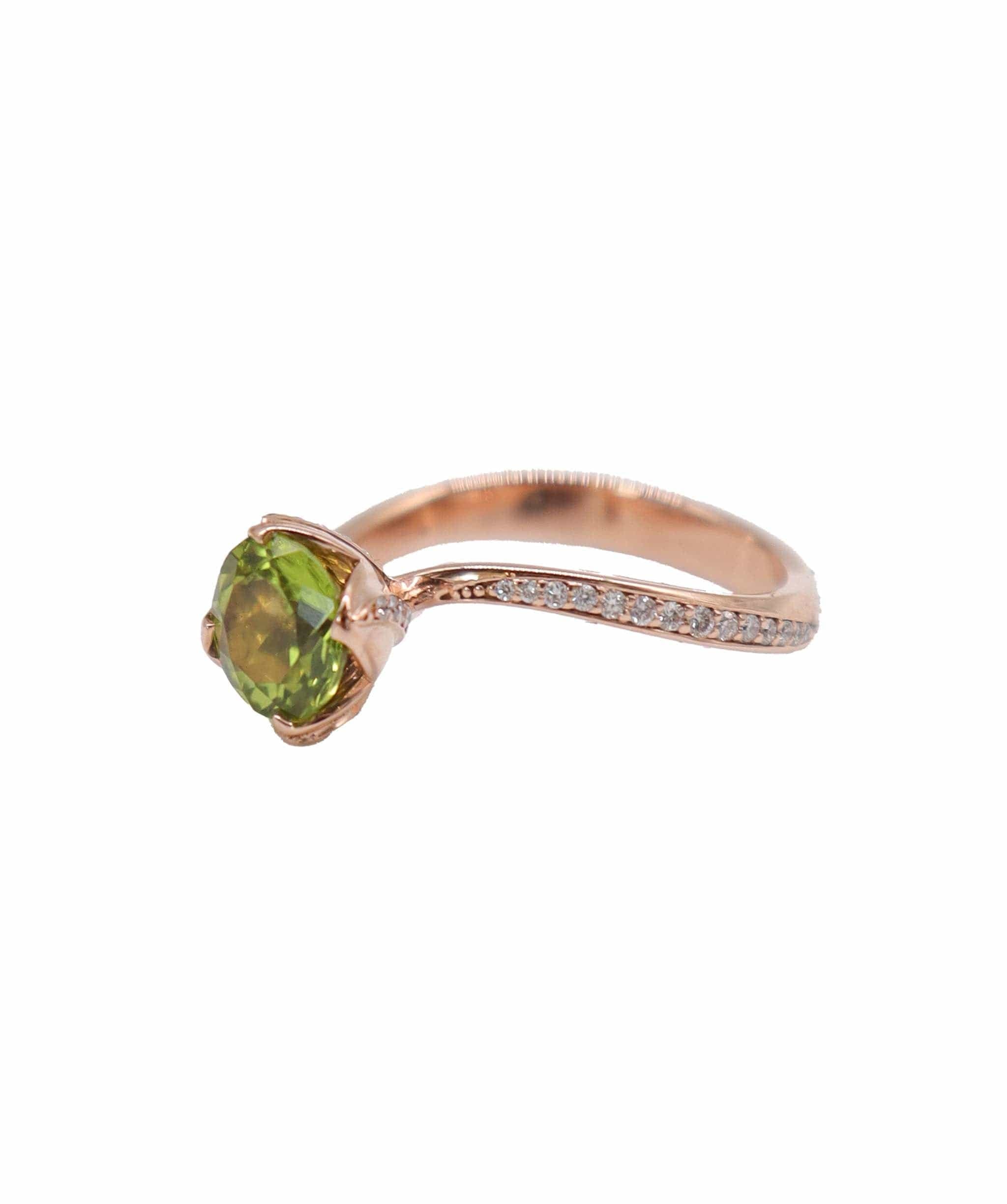 flower bud rg ring wl diamonds peridot1.35cts us8 DXBD0335