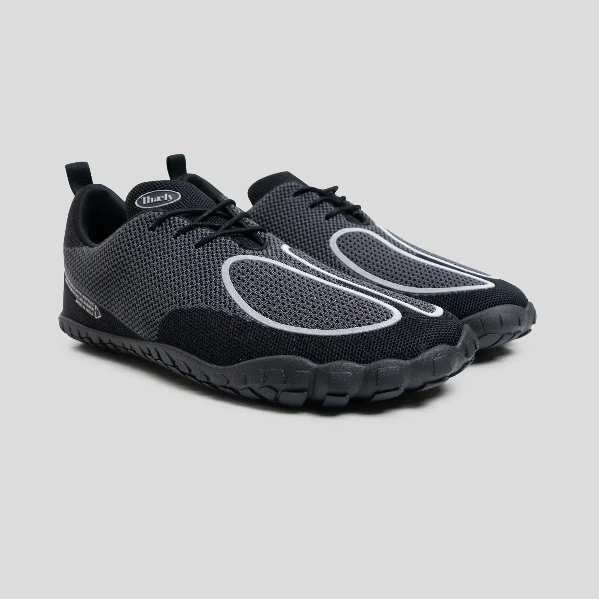 Thaely Tech Tabi Carbon Grey | Barefoot Runner