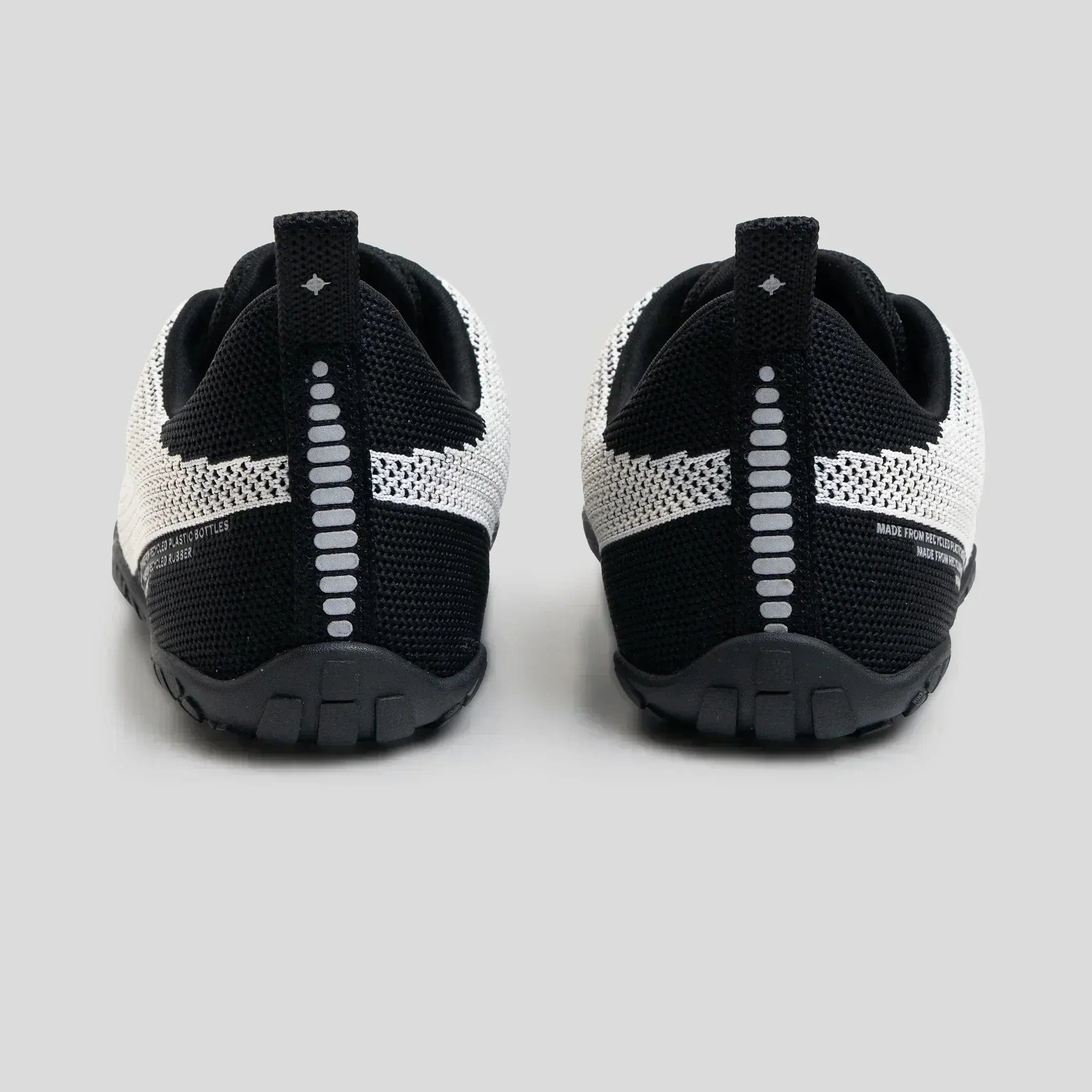 Thaely Tech Tabi Magnesium White | Barefoot Runner