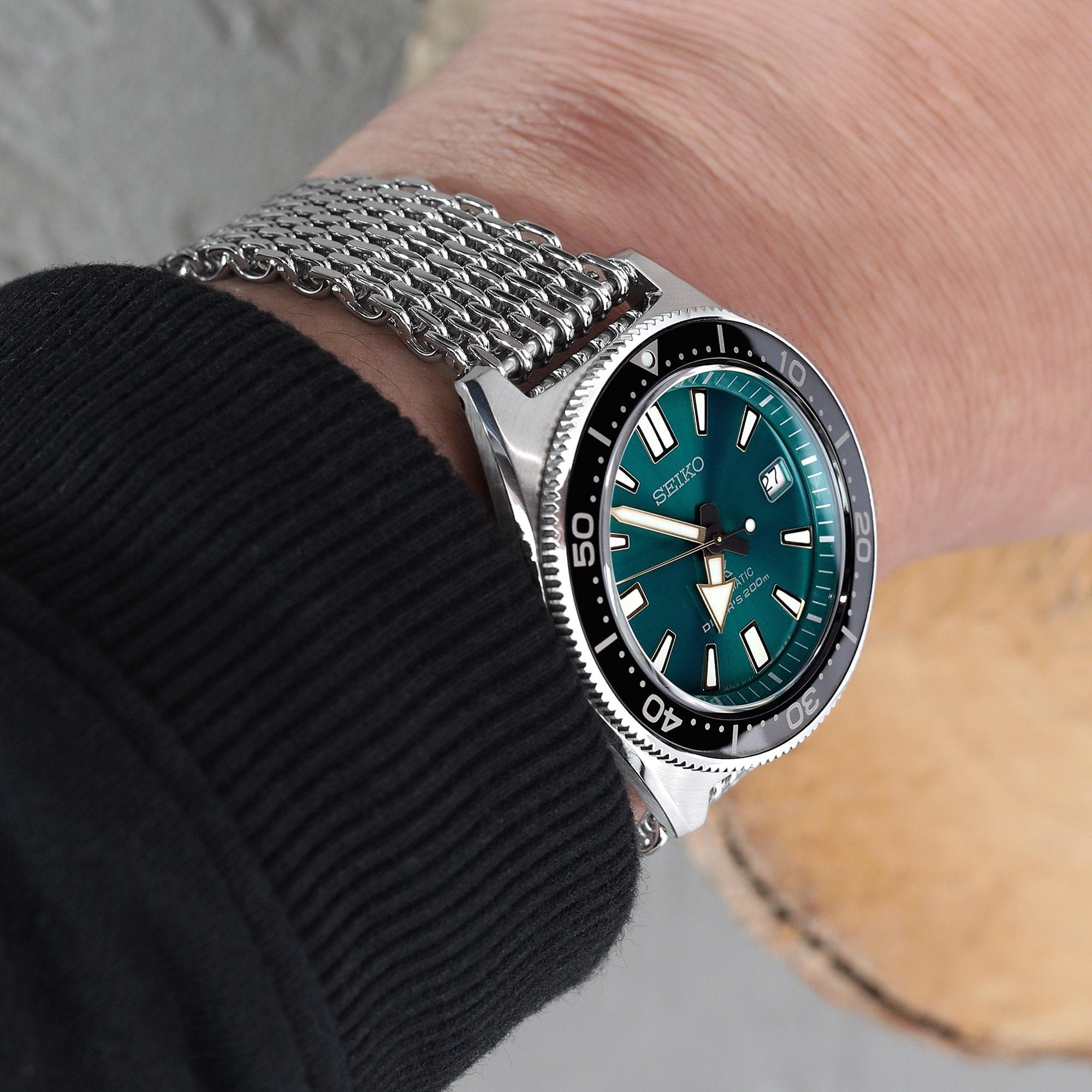Miltat 20 mm Tapered Shark Mesh Polished Stainless Steel Watch Bracelet