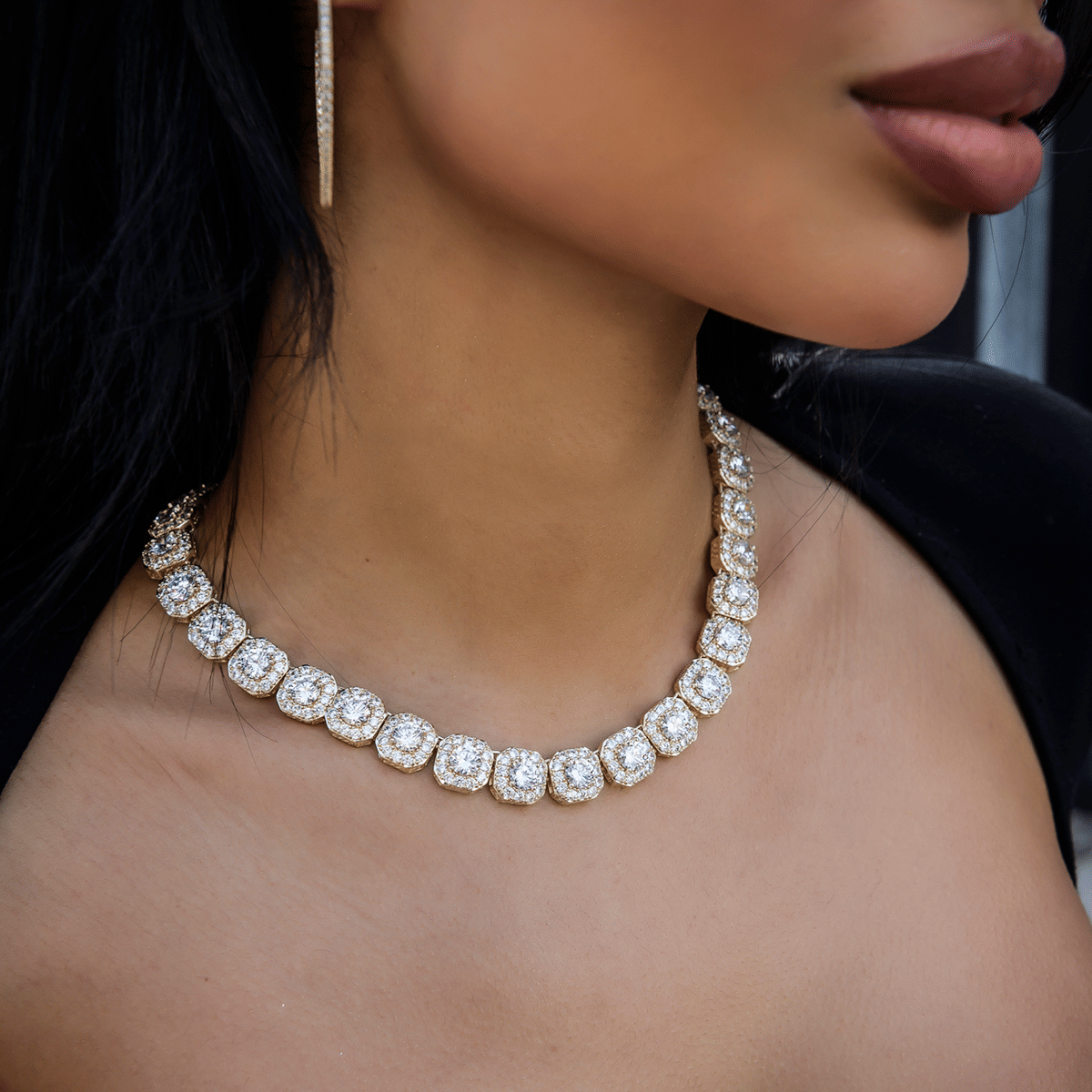 GLD PROMO - WOMEN Clustered Tennis Necklace in Yellow Gold - 12 mm