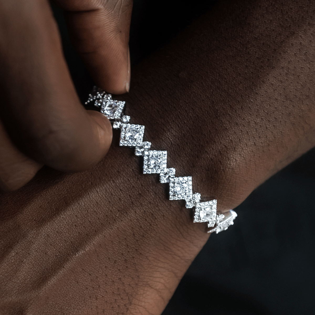 GLD Men Cloister Link Chain + Bracelet Bundle in White Gold