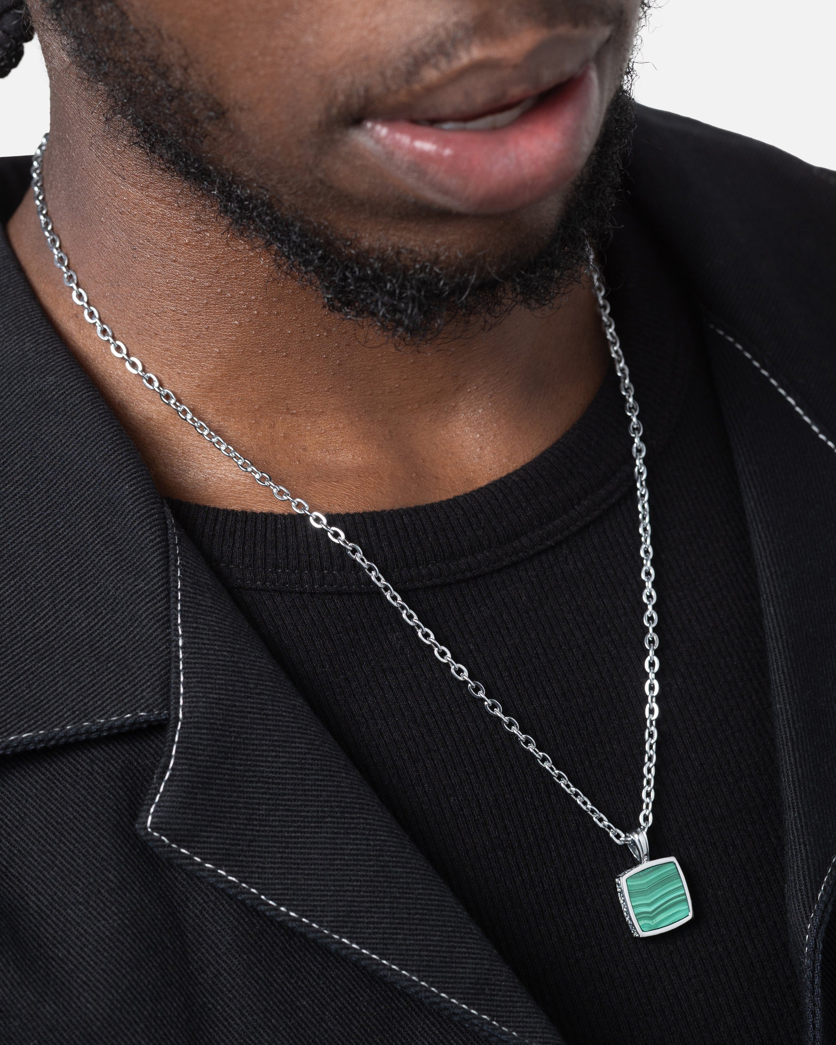 Saint Morta Malachite Pendant Chain White Gold