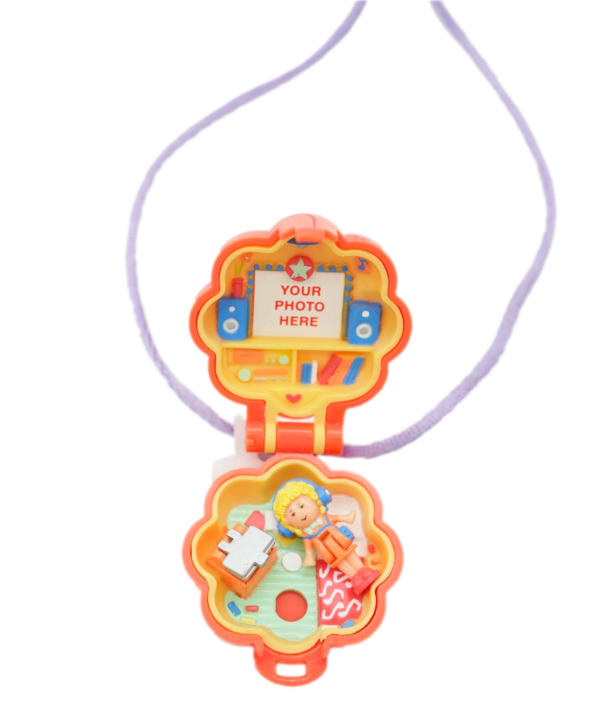 Vintage Polly Pocket 1991 - Polly in Her Music Room Locket Necklace - Complete DXBS3174